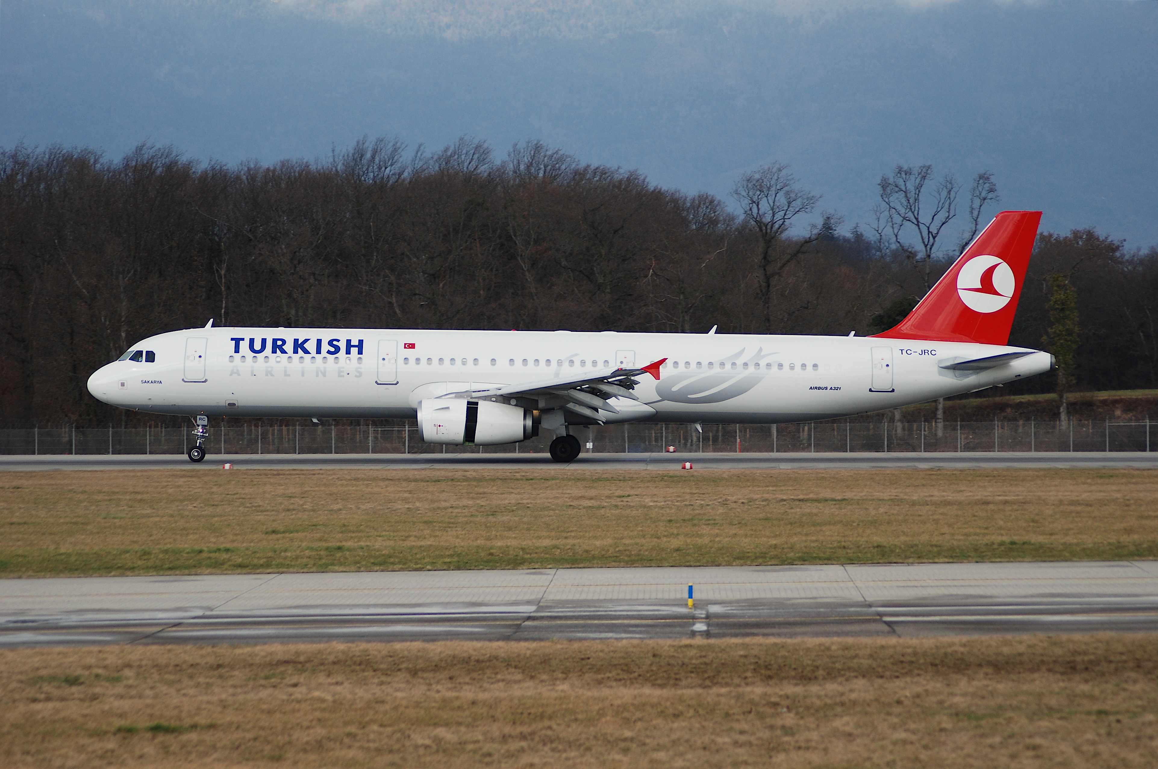 Turkish Airlines Airbus A321, TC-JRC@GVA,24.02.2007-451as - Flickr - Aero Icarus