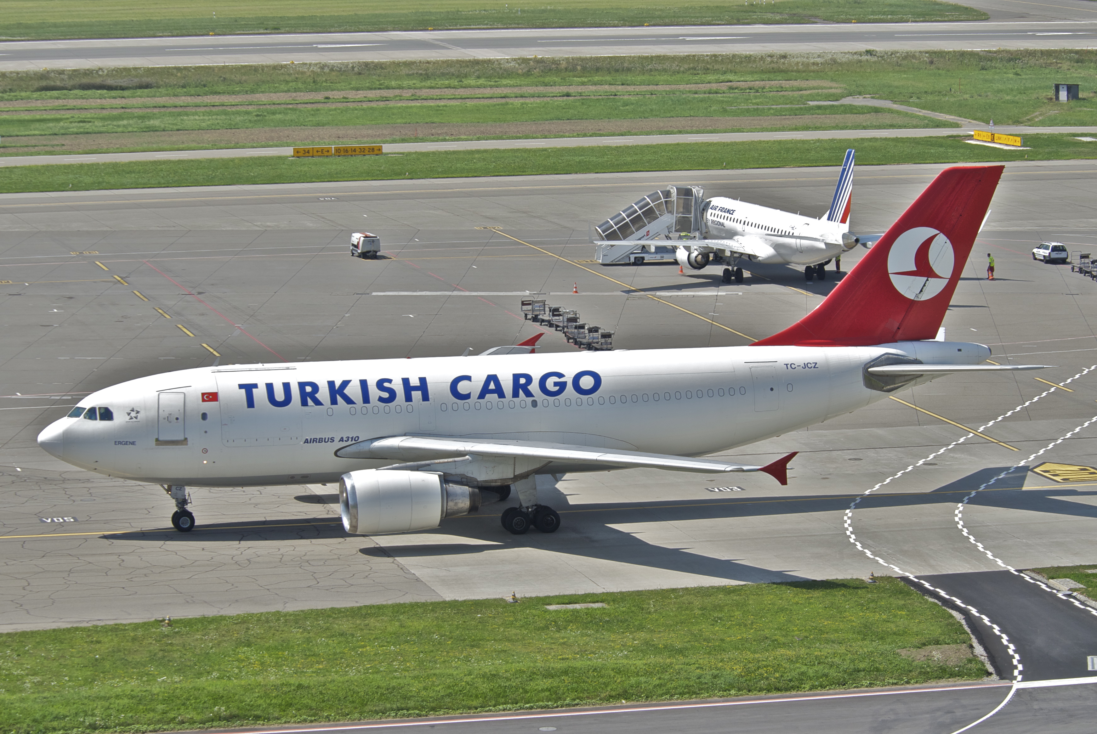 Turkish Airlines Cargo Airbus A310-300F; TC-JCZ@ZRH;11.08.2012 673ak (7761731376)