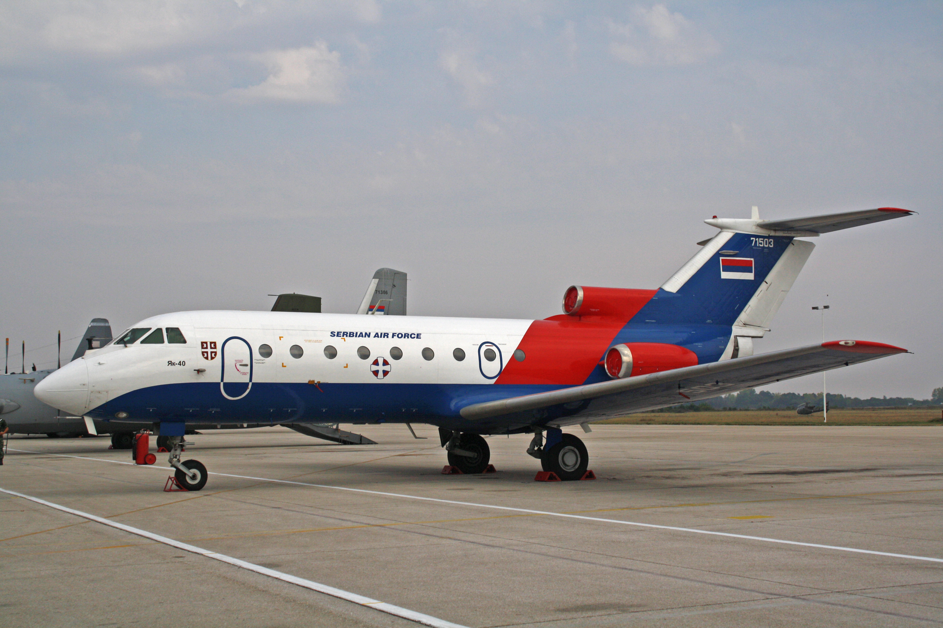 YaK-40 71503 V i PVO VS, september 13, 2009