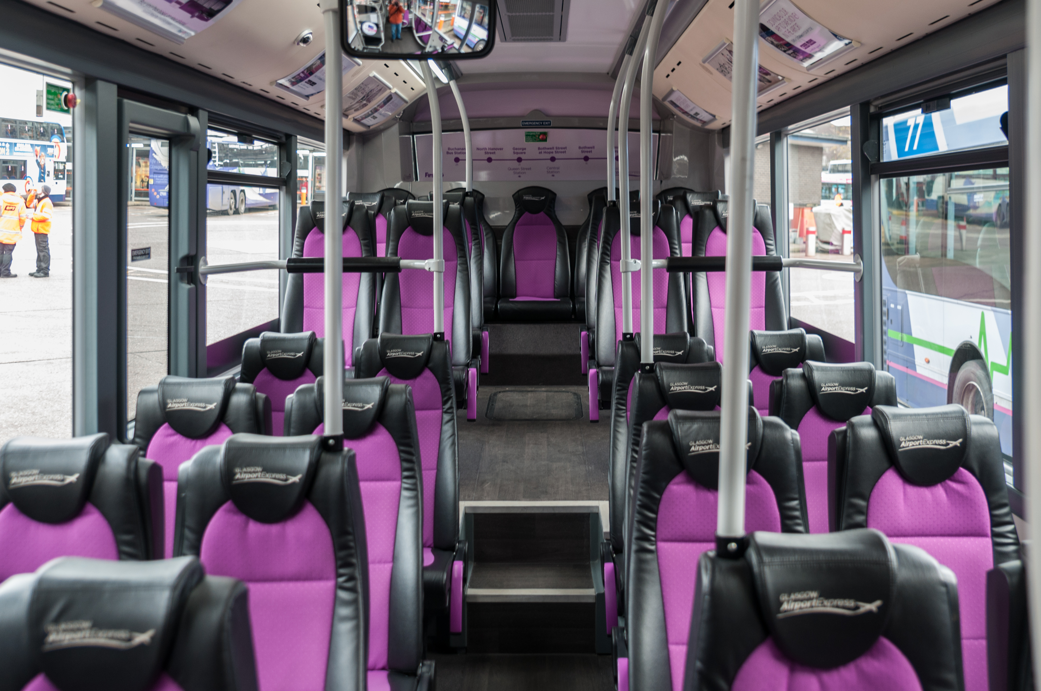 17-11-14-Bus-Glasgow RR70224