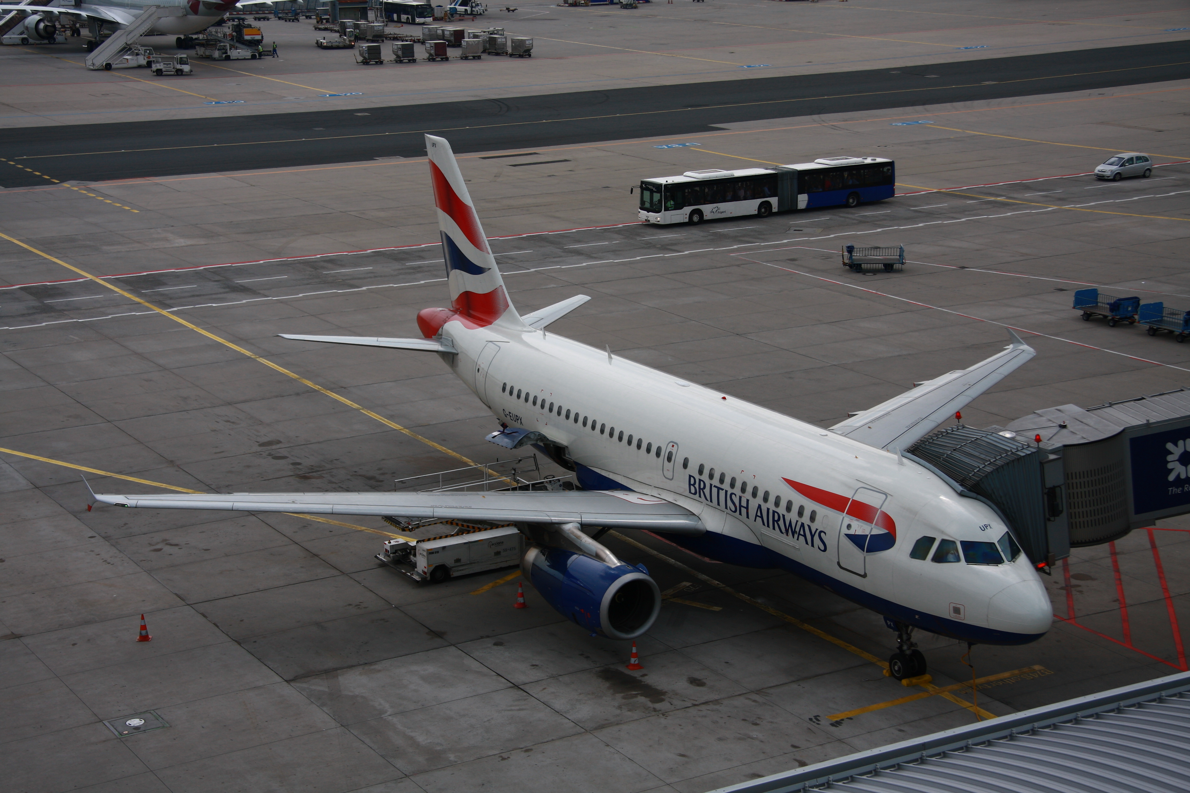 A319 G-EUPX EDDF 2009-08-09