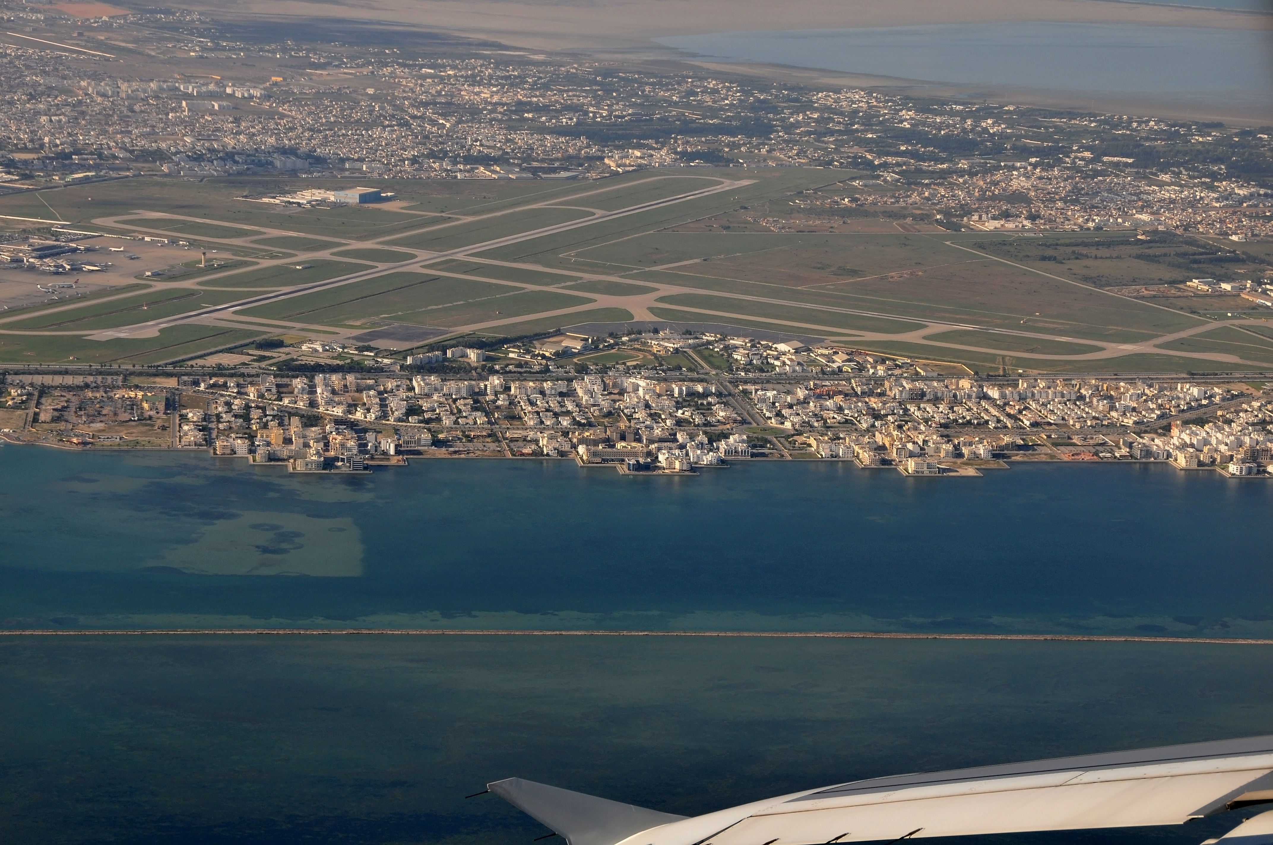 AerialViewTunisCarthageAirport