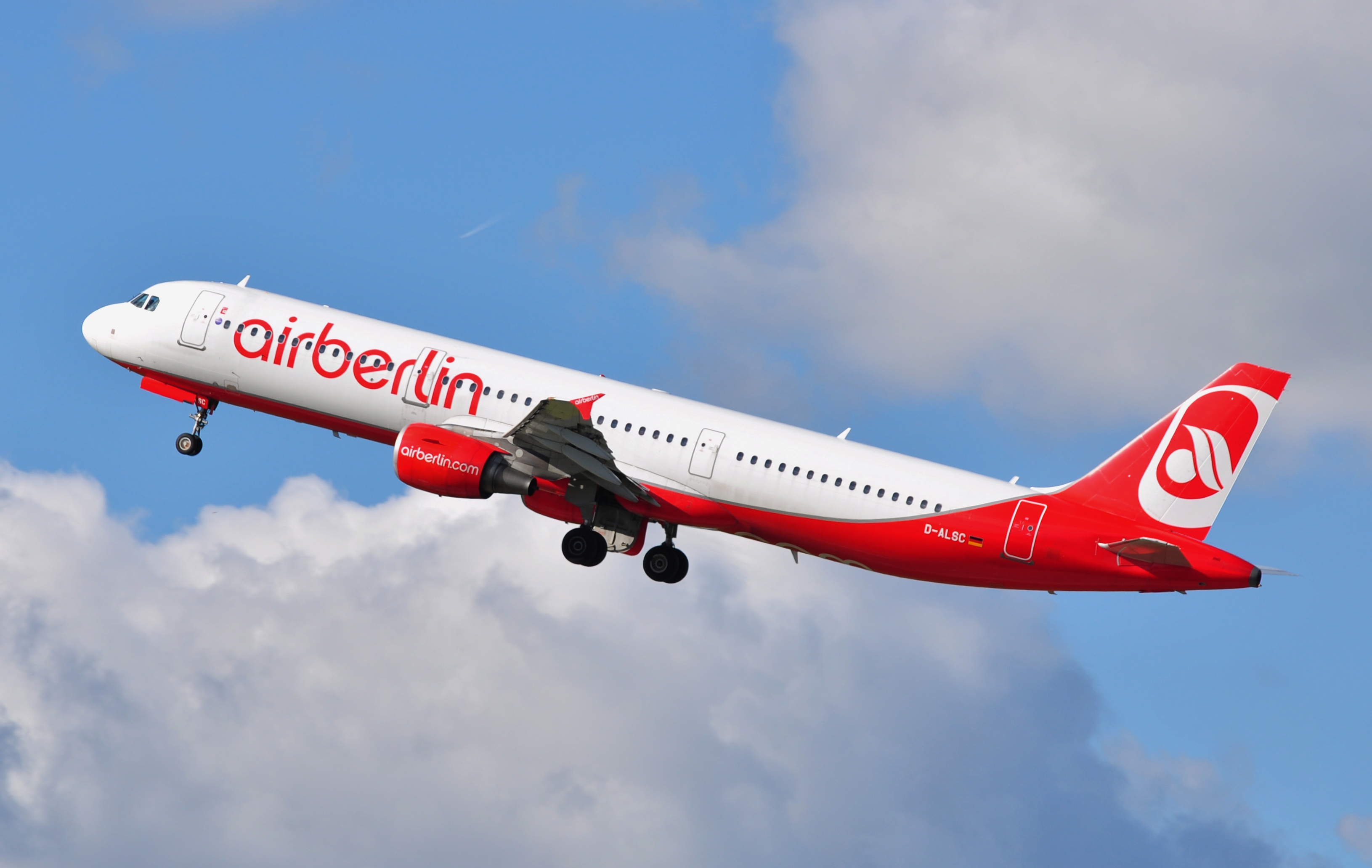 Air Berlin A321-211 D-ALSC