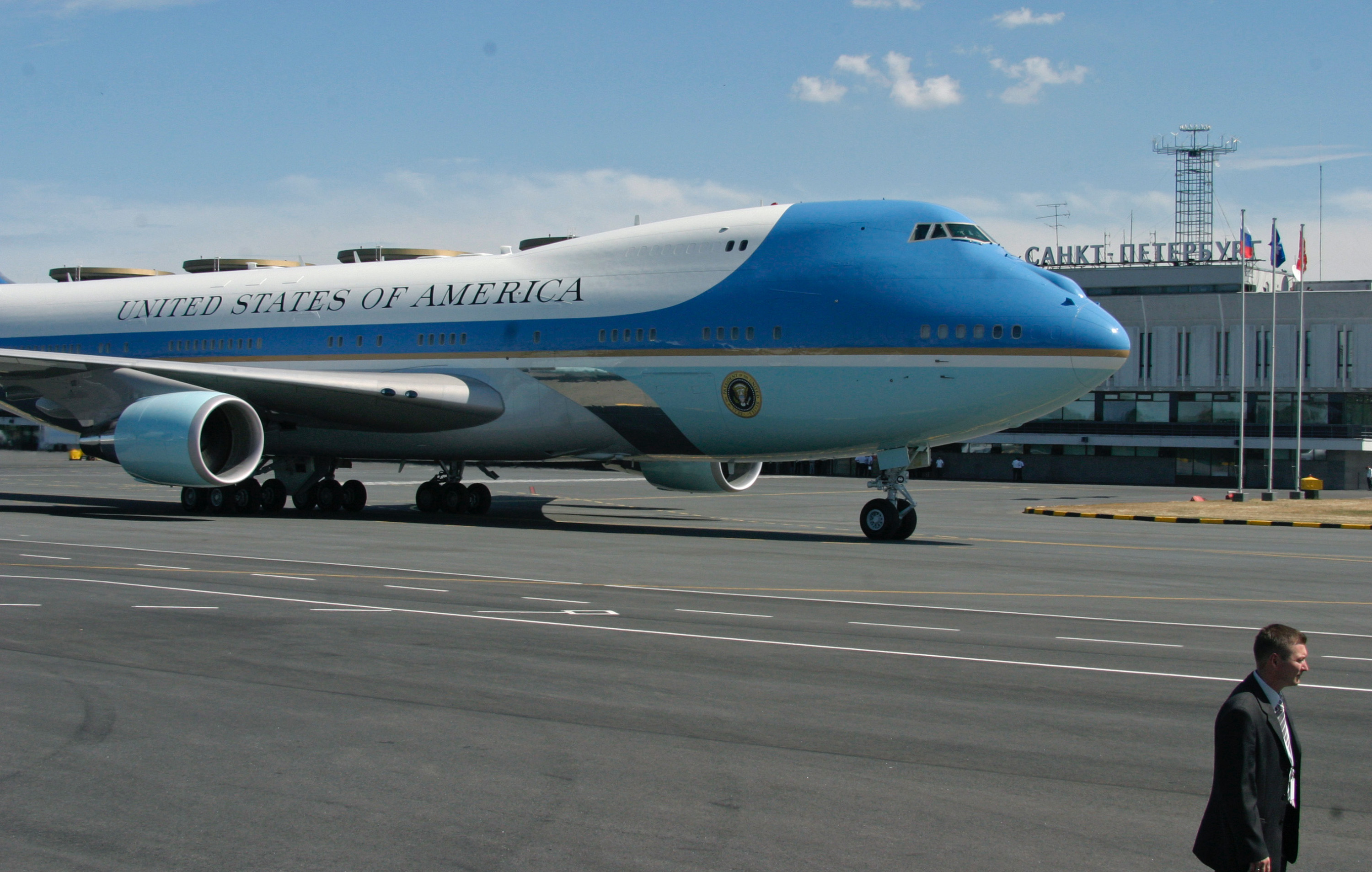 Air Force One in Saint Petersburg-2