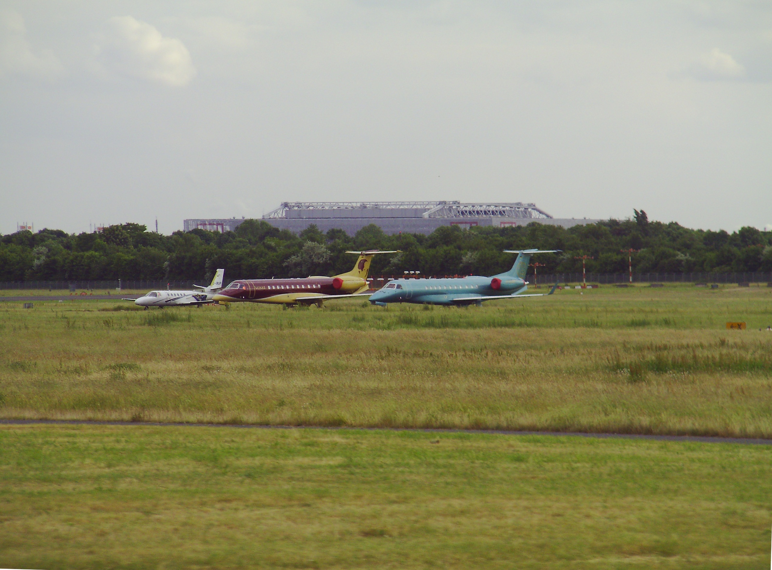 Airplaines at Düsseldorf International Airport