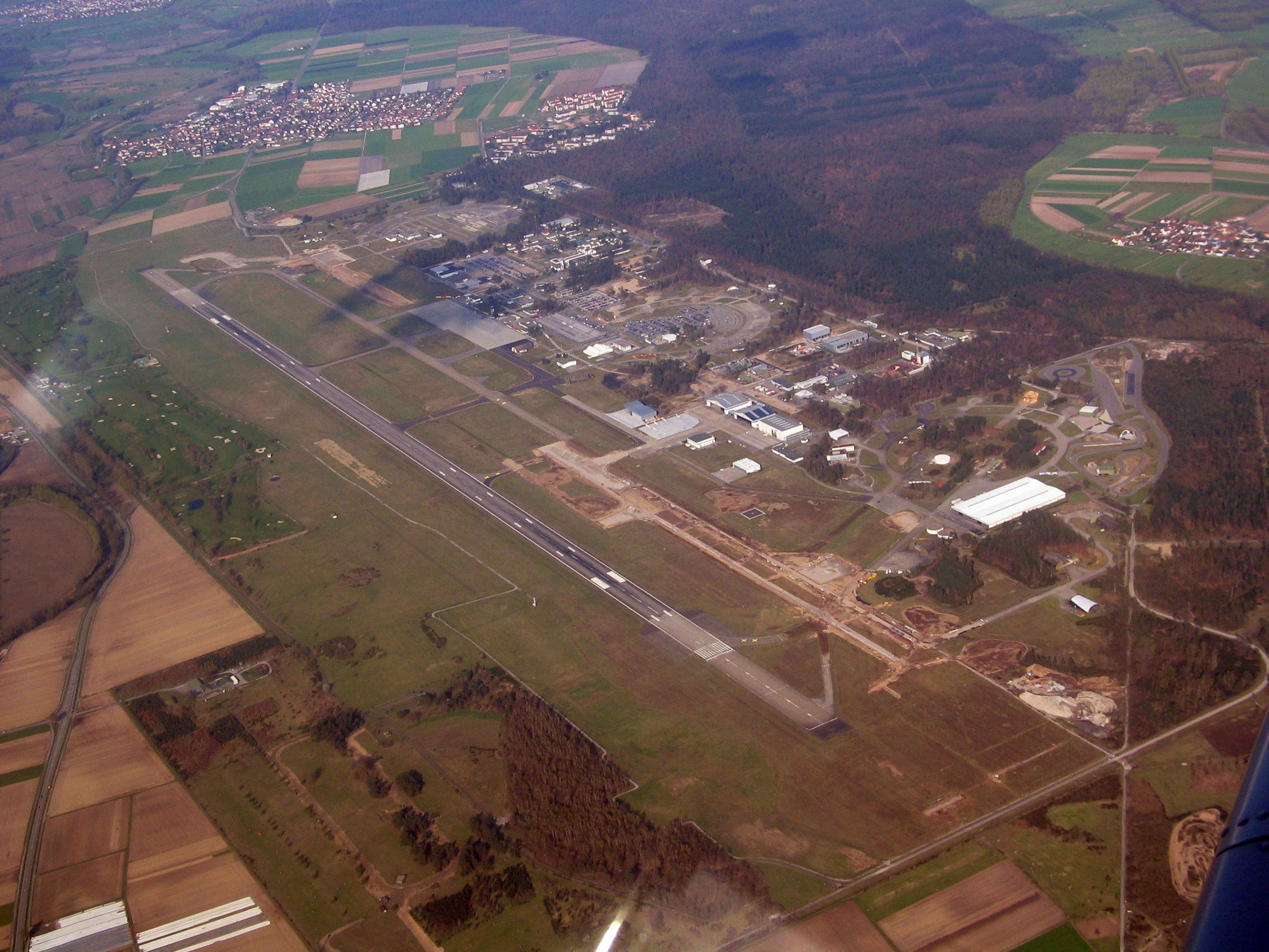 Airport edsb 080412