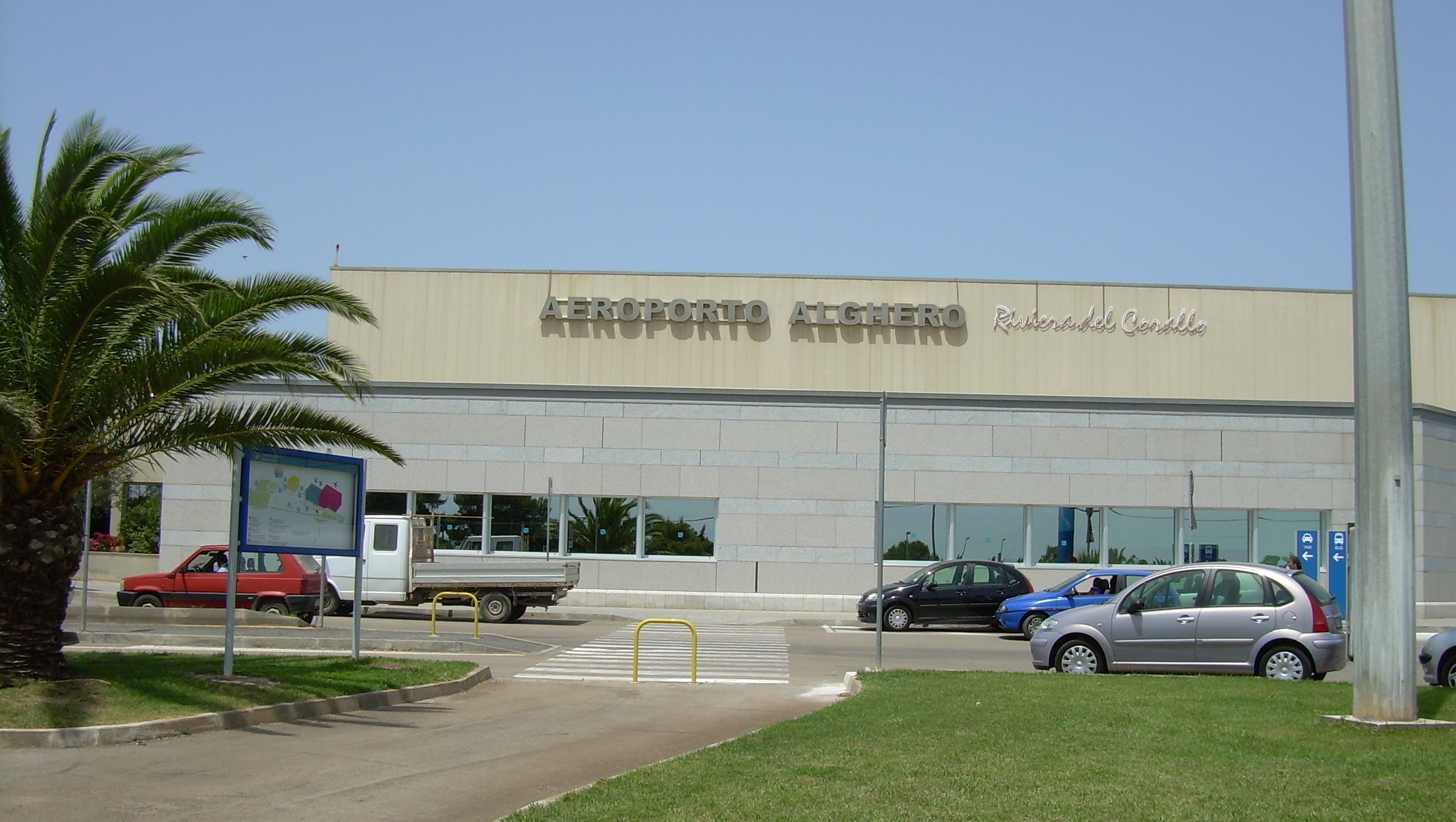 Alghero Airport building