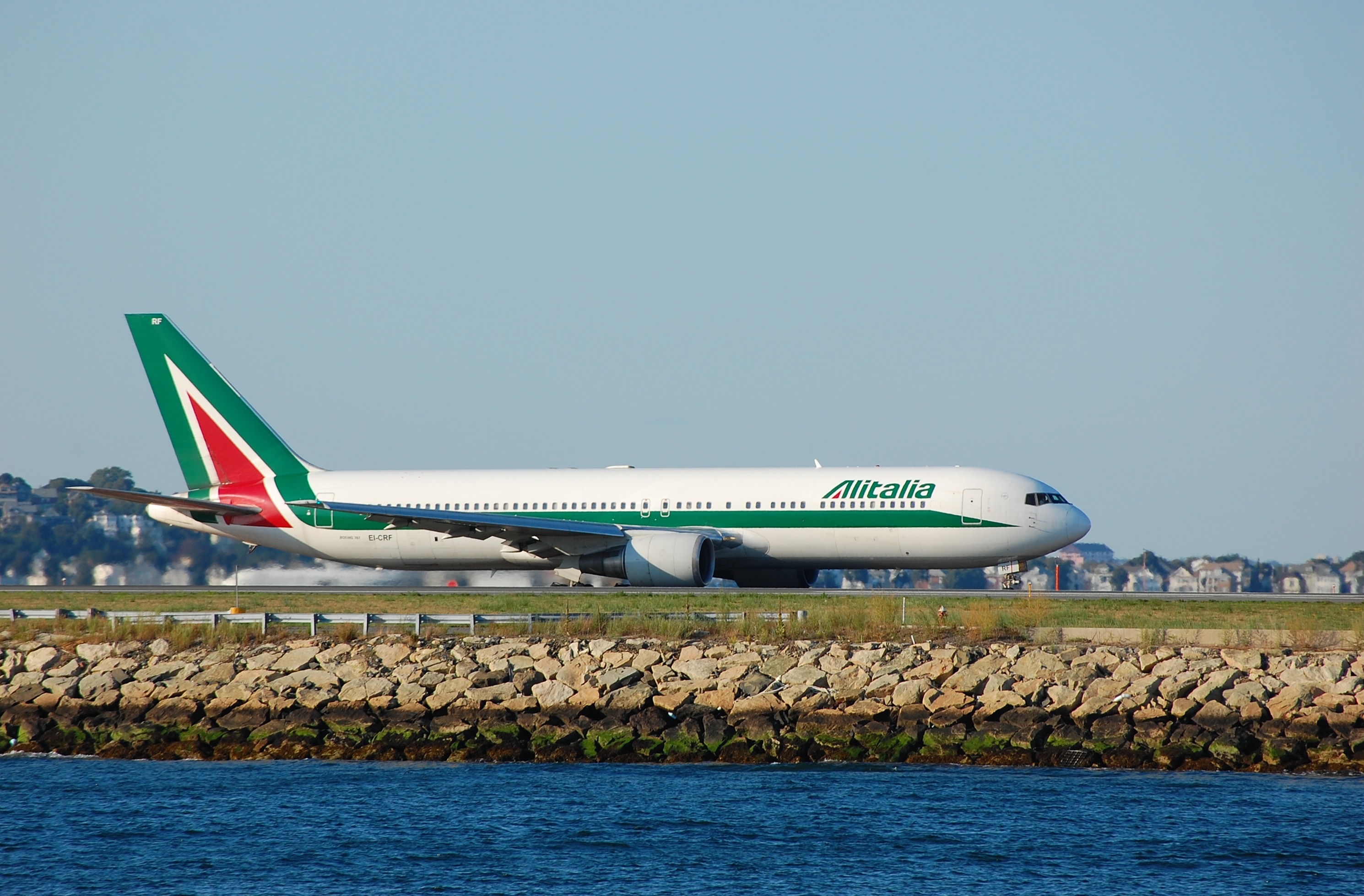 Alitalia Boeing 767-300ER EI-CRF