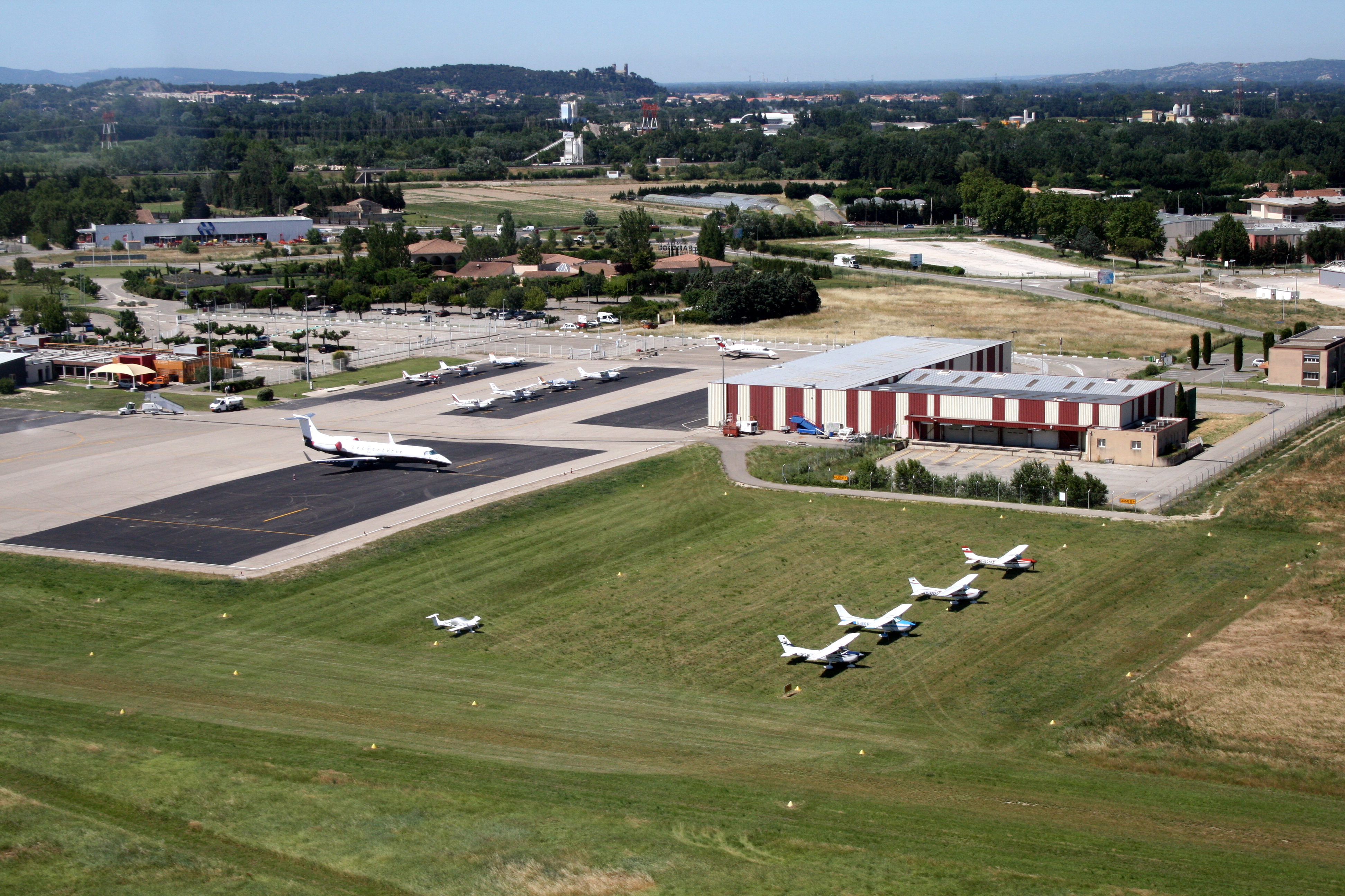 Avignon airport 06