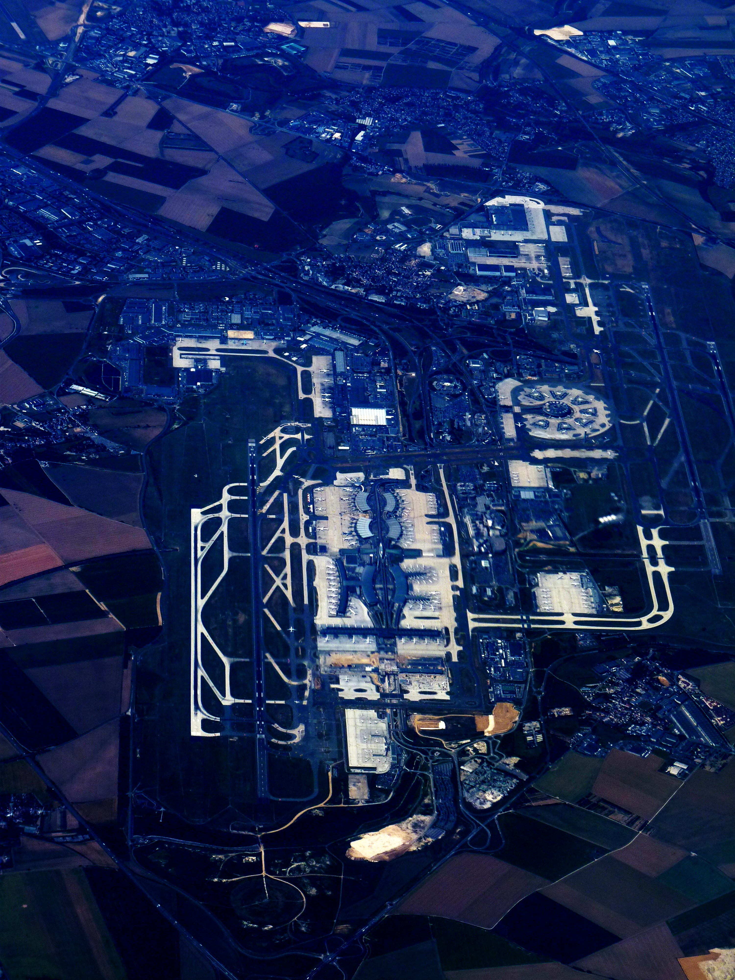 CDG P1020427