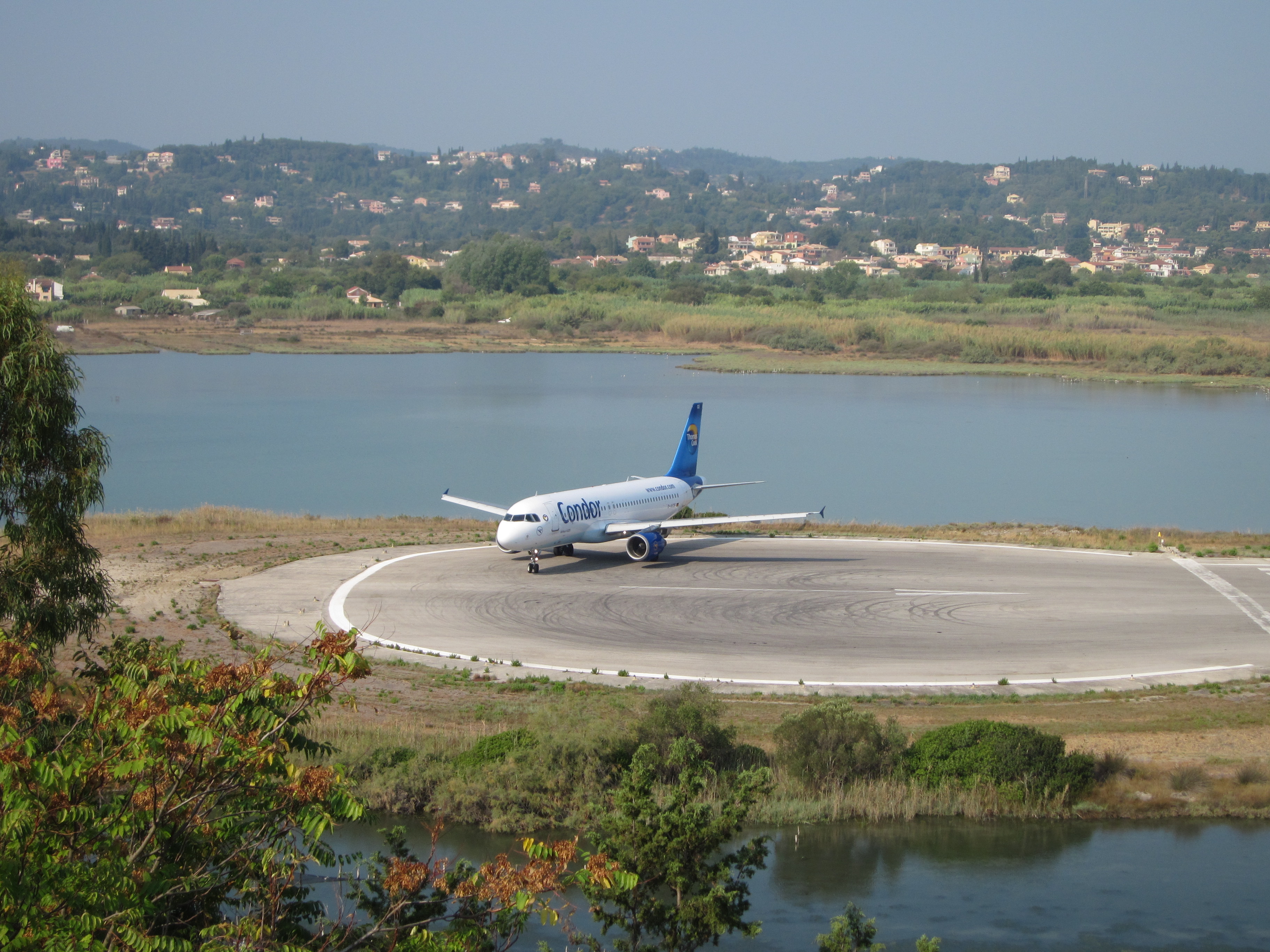 Condor A320 at Corfu Airport