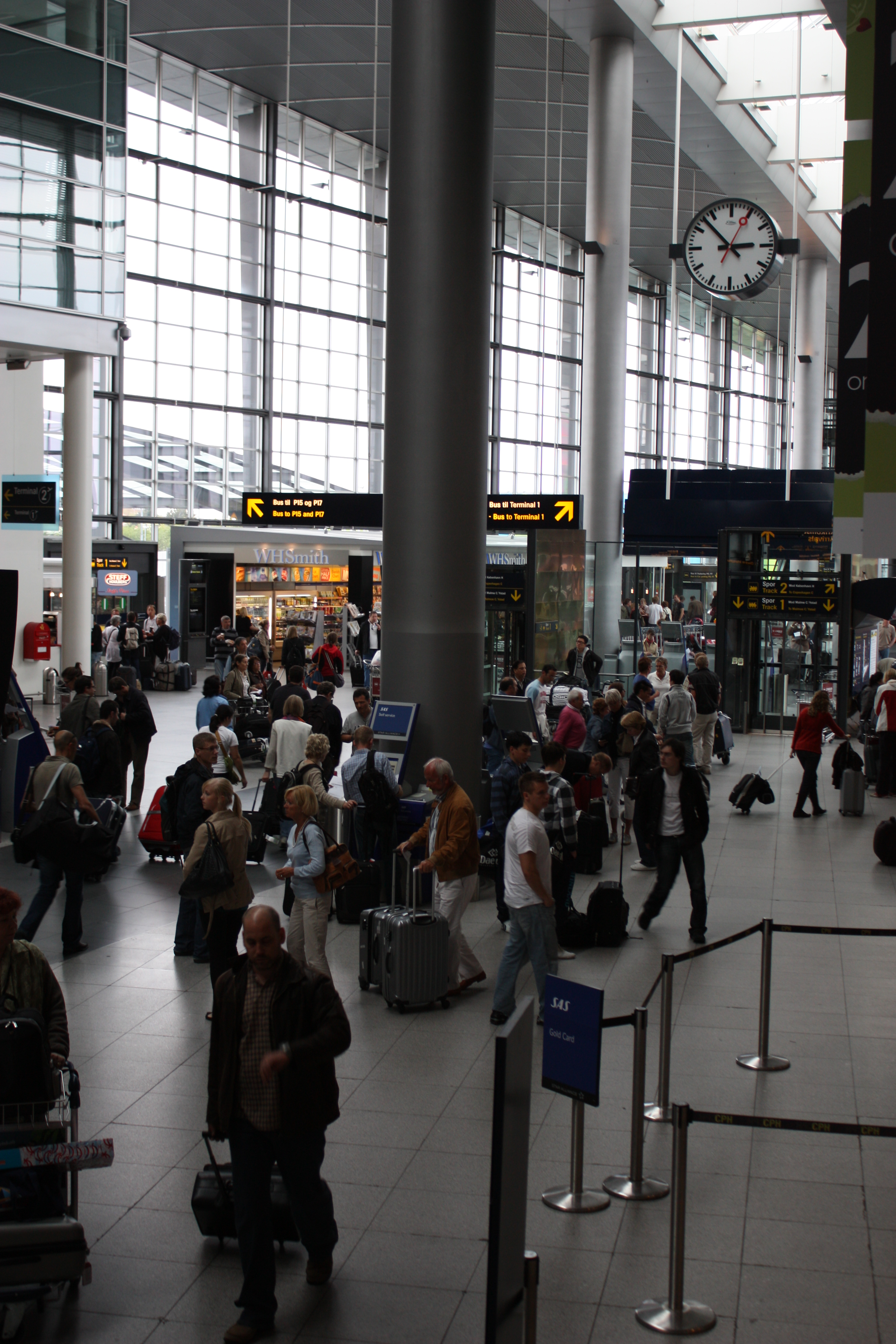 Copenhagen Airport Mai 2009 PD 145
