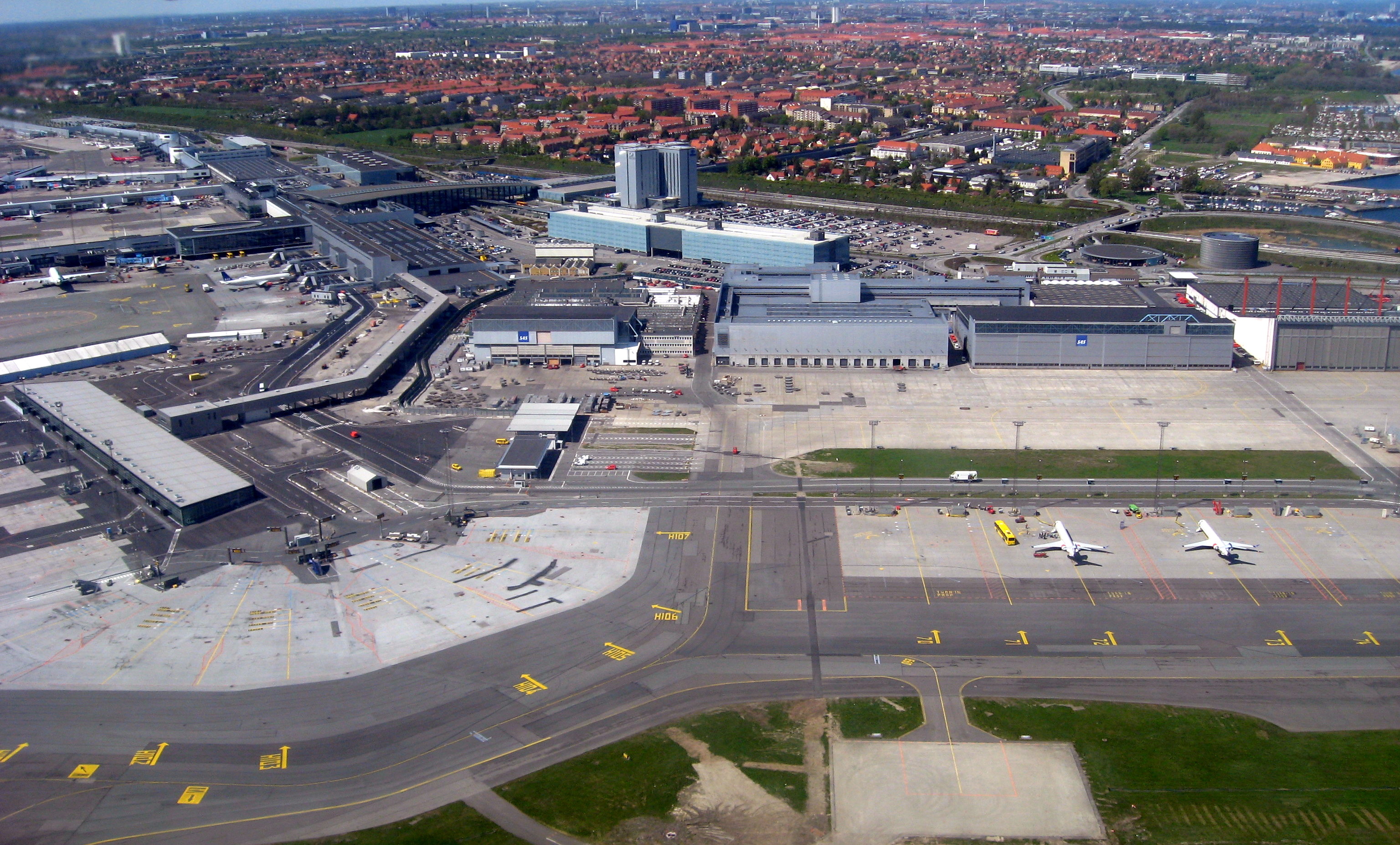 CPH LUFTHAVNEN 2011 (ubt)