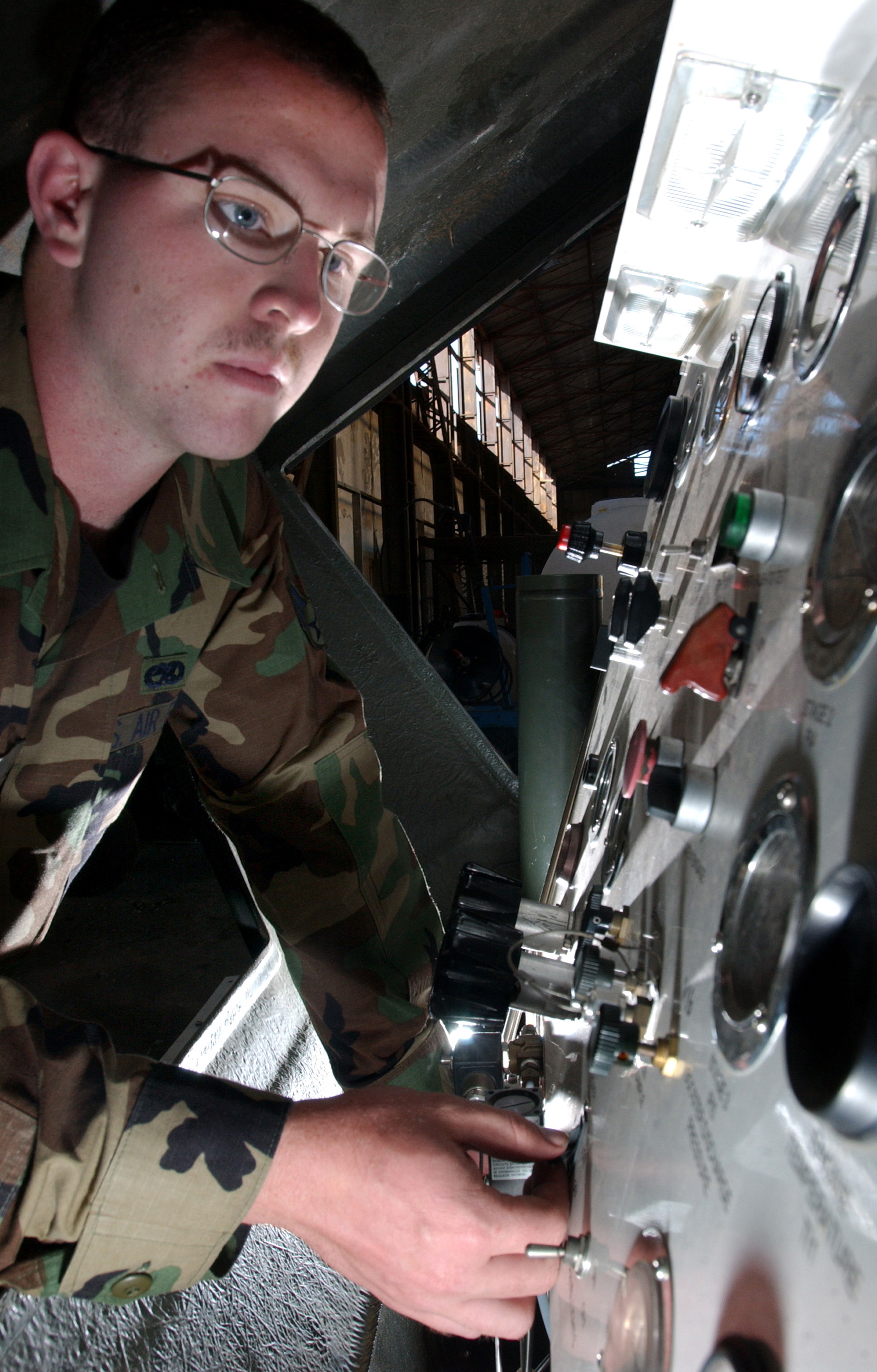 Defense.gov News Photo 060519-F-0199D-072