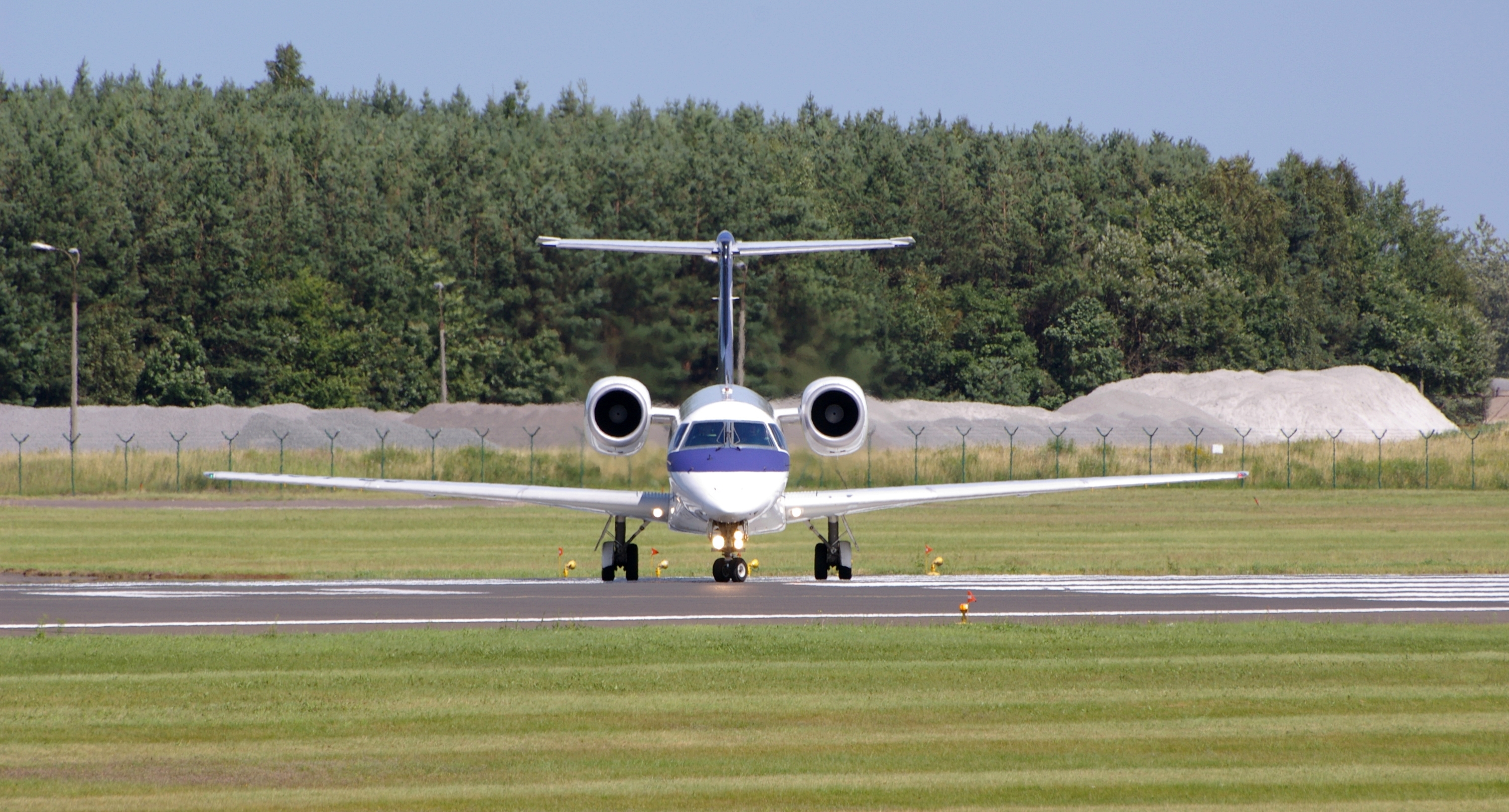 Embraer ERJ-145MP SP-LGM 2