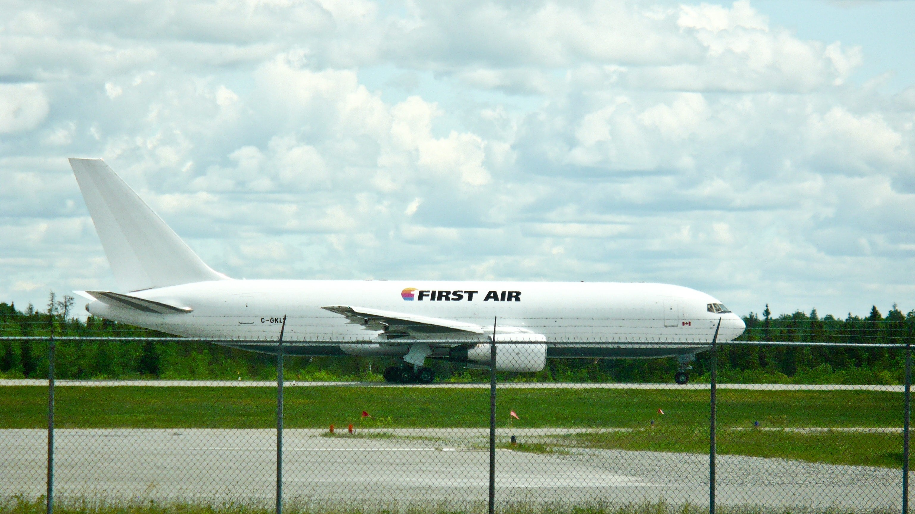 FIRSTAIR-C-GKLY-B767-223SF