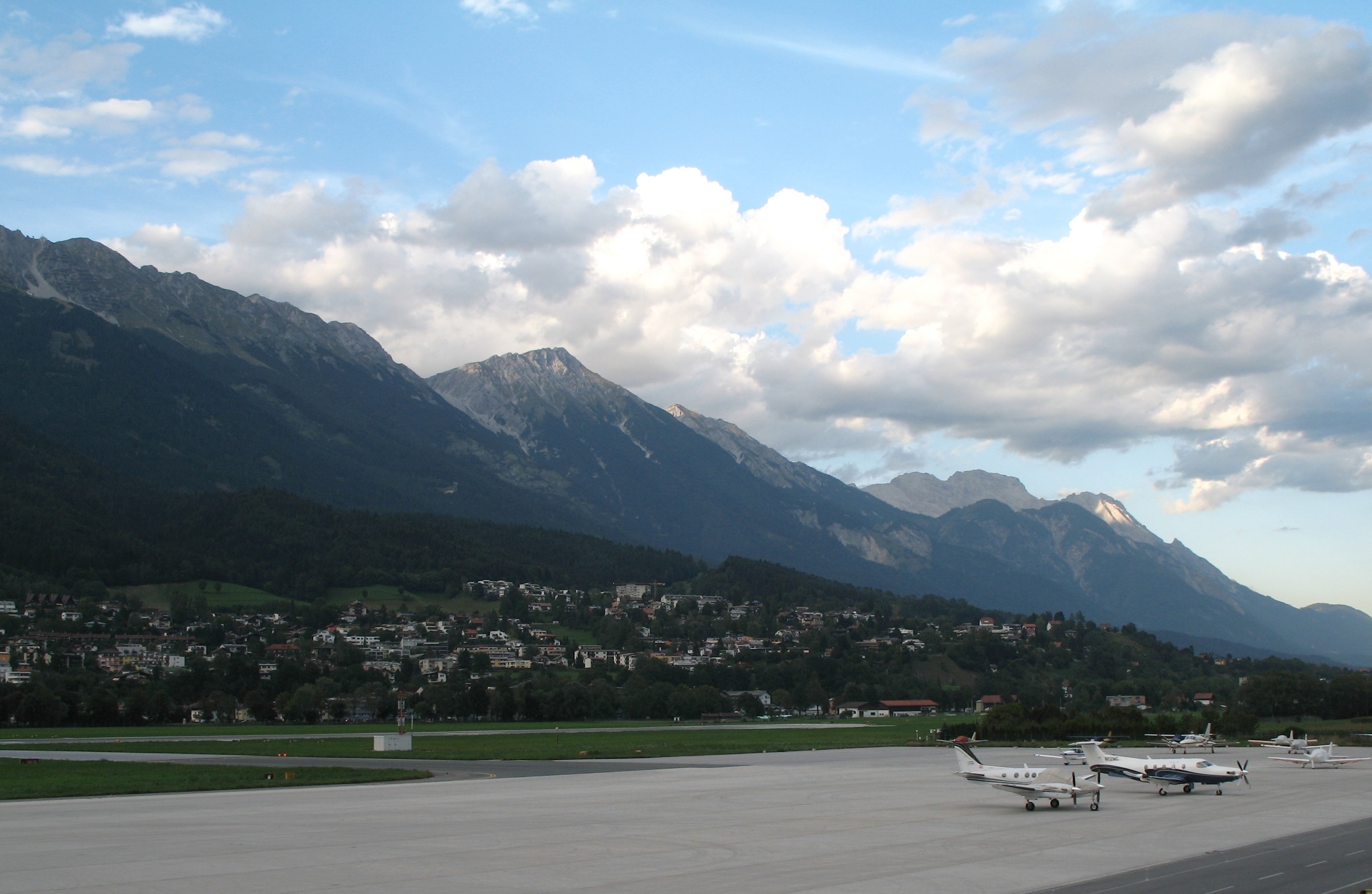 FlughafenInnsbruck