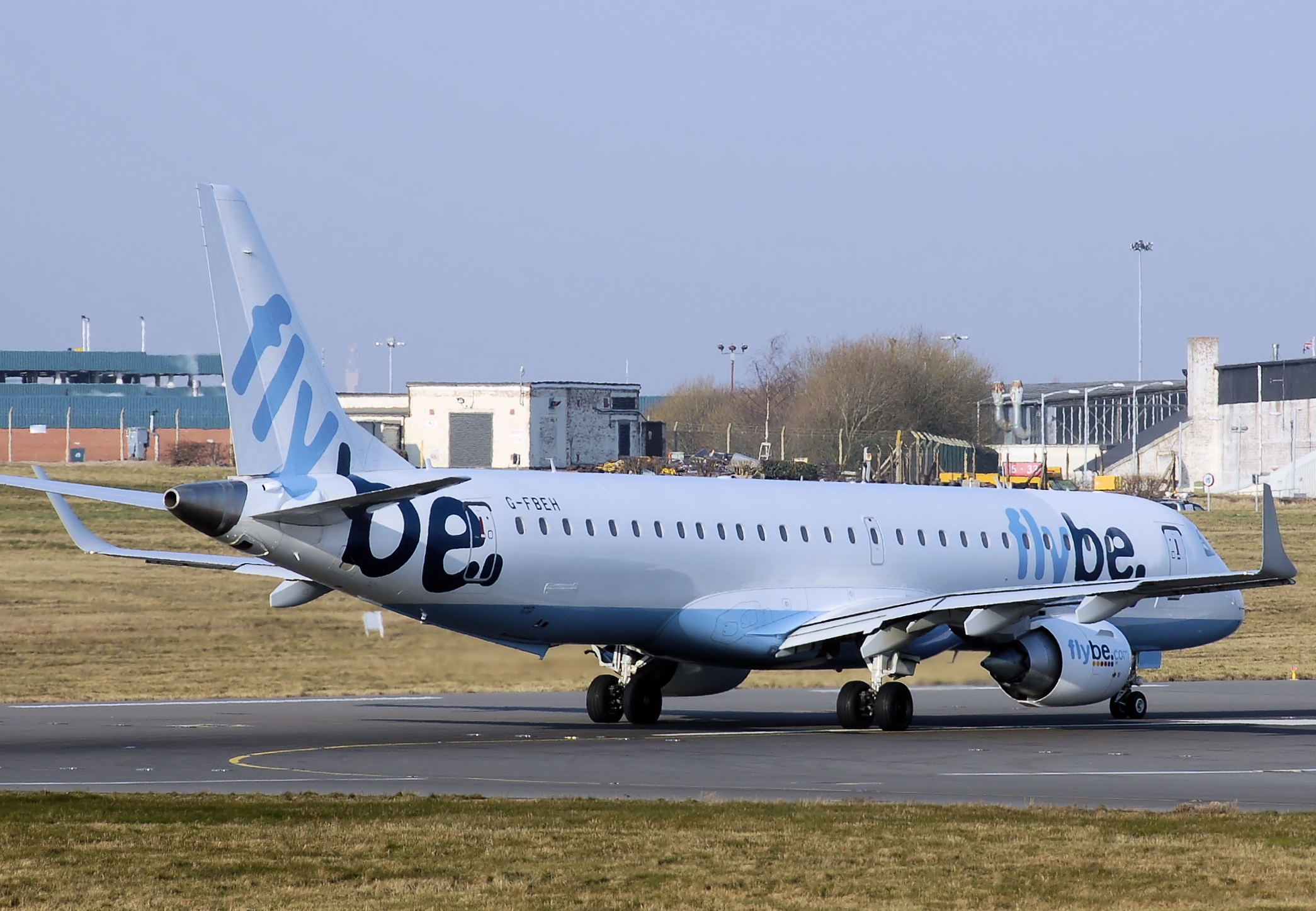Flybe emb195 g-fbeh arp