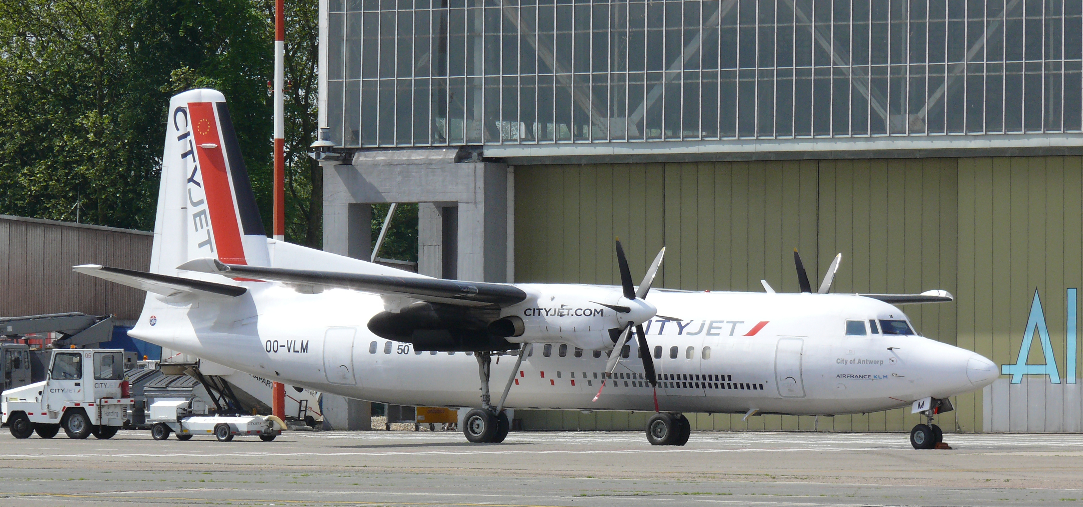 Fokker F50 OO-VLM 02
