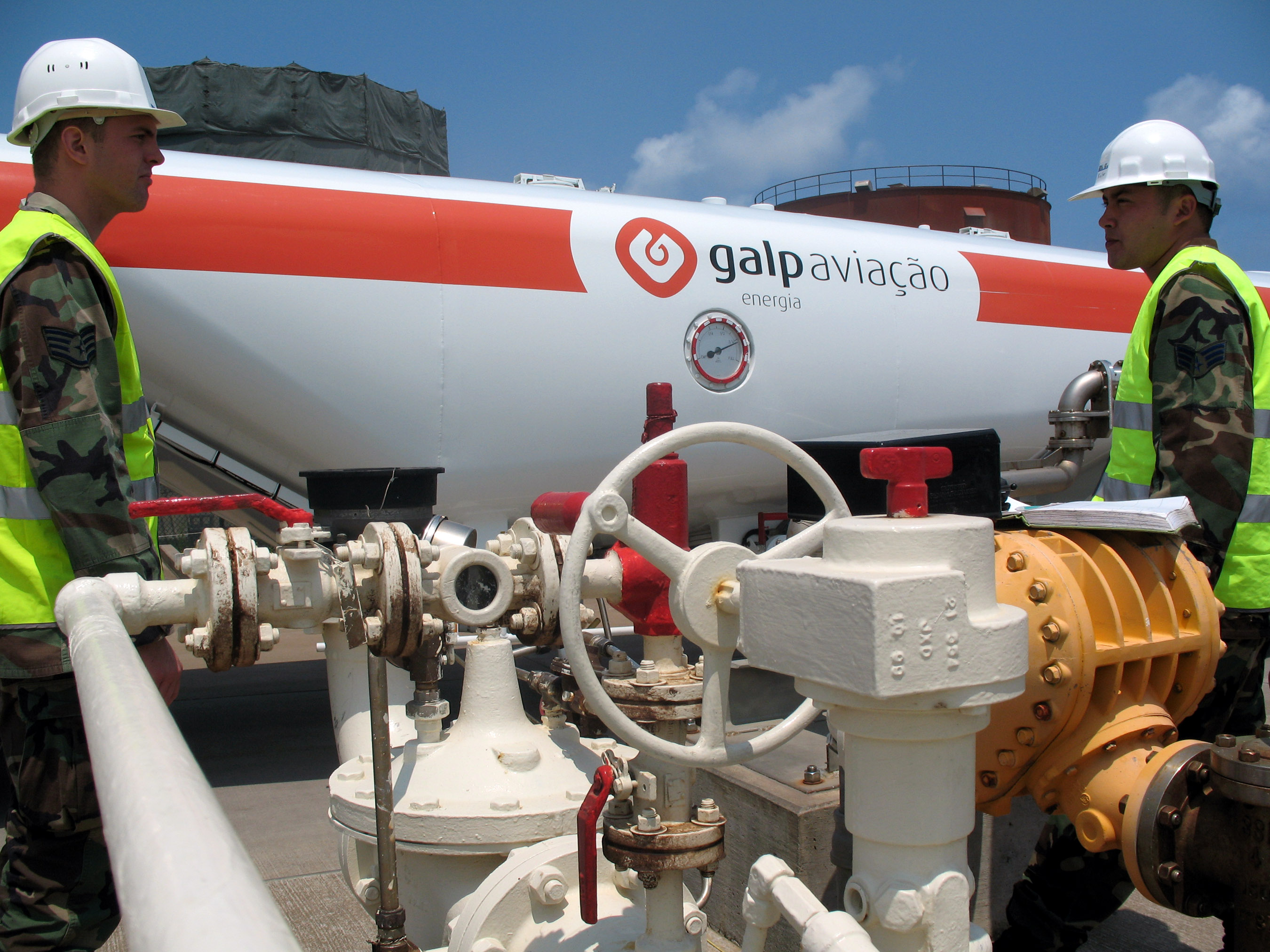 Fuel tank truck in Lajes