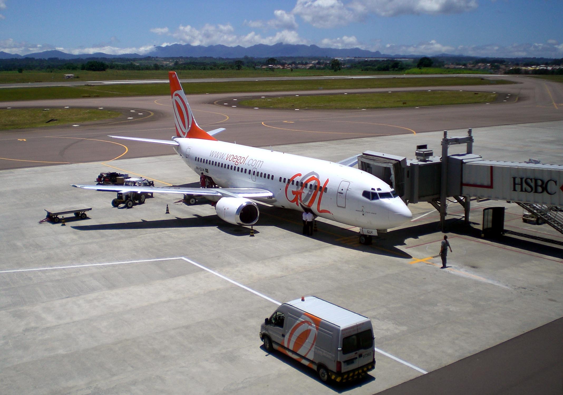 Gol B737-300 Curitiba