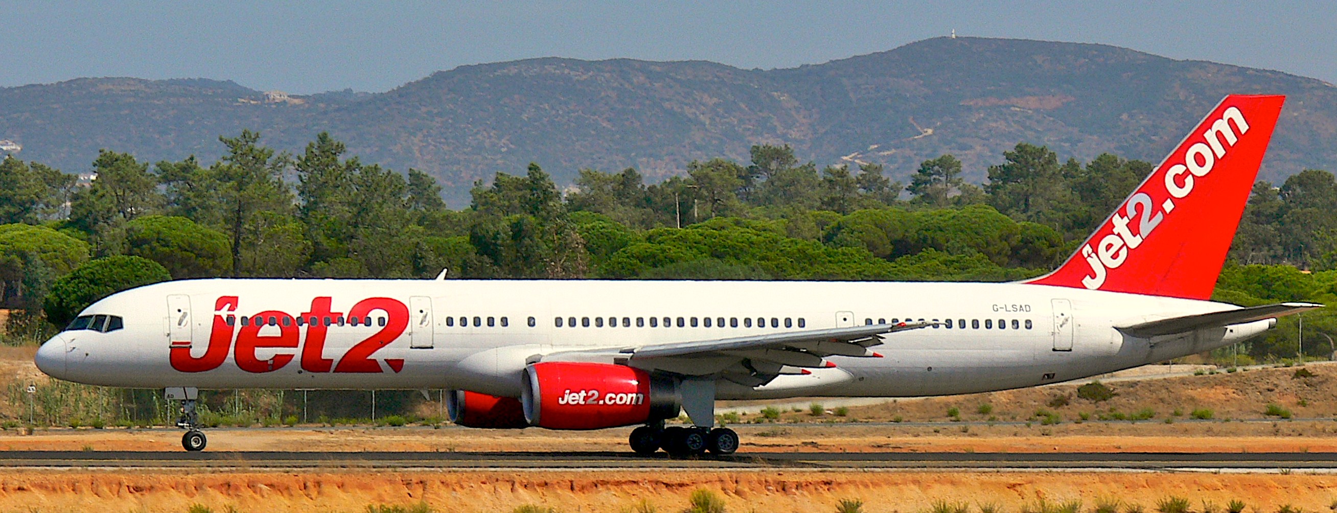 Jet2-757-faro
