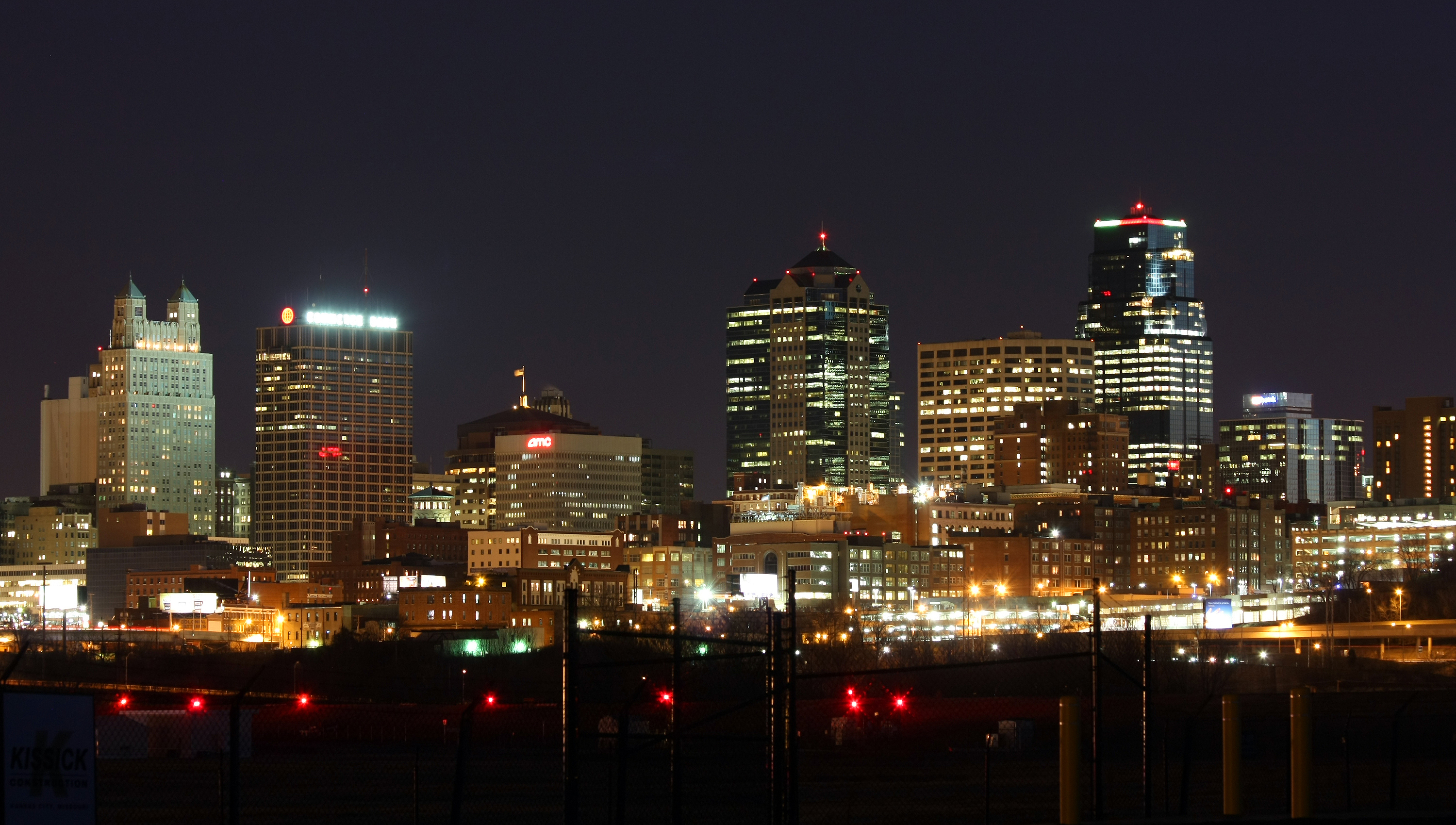 Kansas City, MO skyline at night