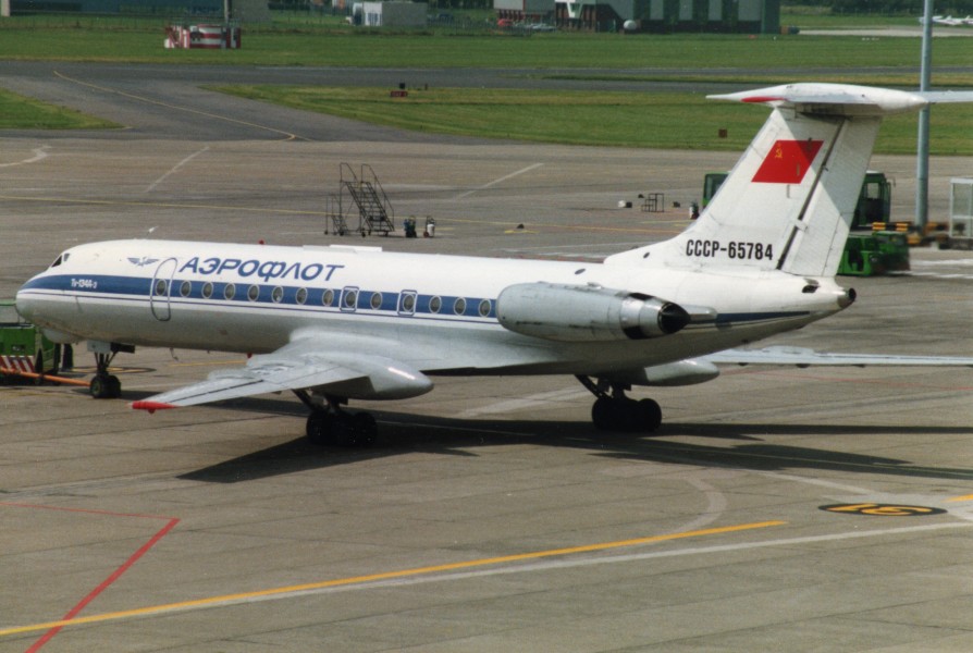 Aeroflot (CCCP-65784), Dublin, July 1991 (02)
