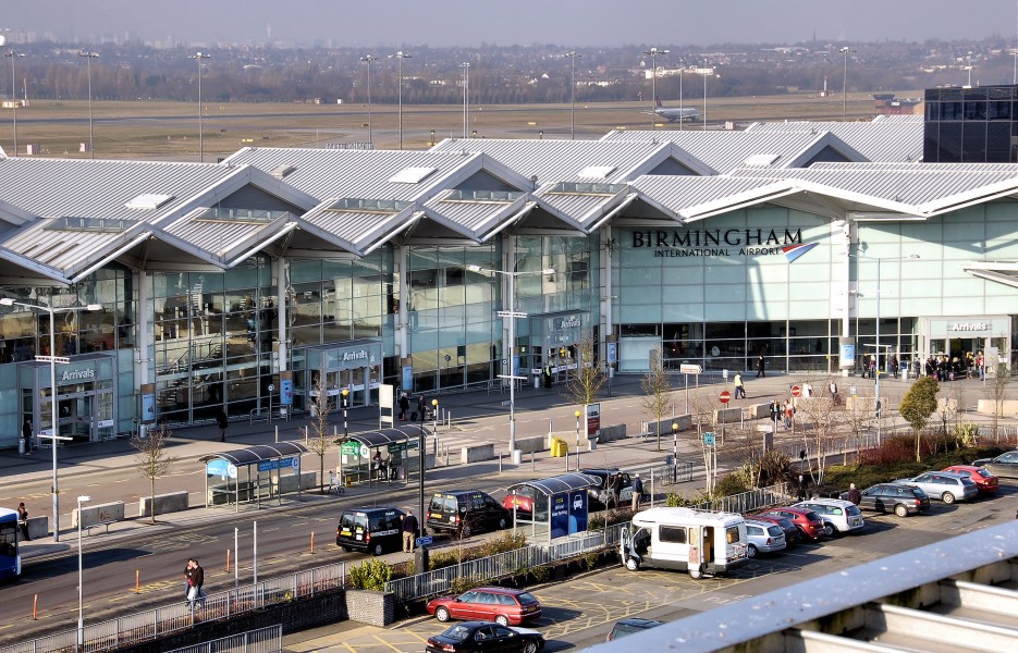 Birmingham airport arrivals arp