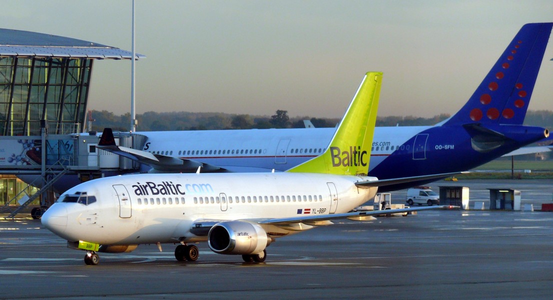 Brussels airport air baltic 04