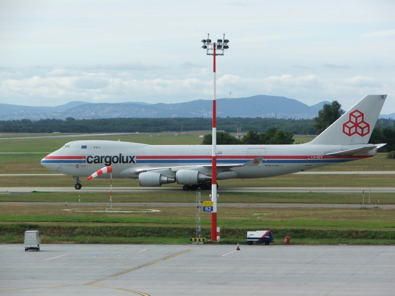 Cargolux Boeing 747-400ERF
