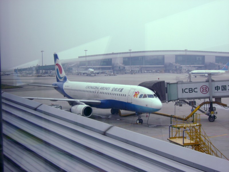Chongqing Airlines At Baiyun 210110