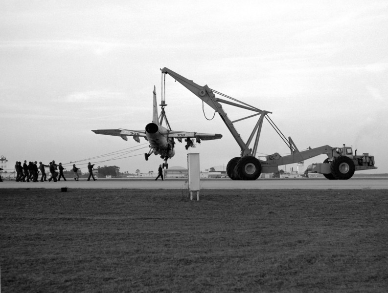 Crane hoists crashed A-7E NAS Cecil Field 1981
