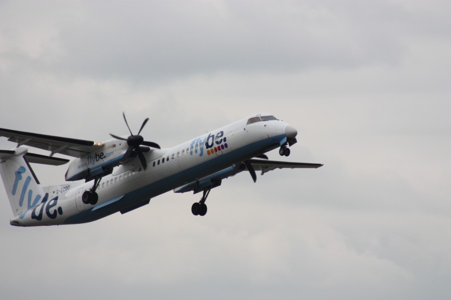 Flybe (G-ECOO), Belfast City Airport, April 2010 (02)