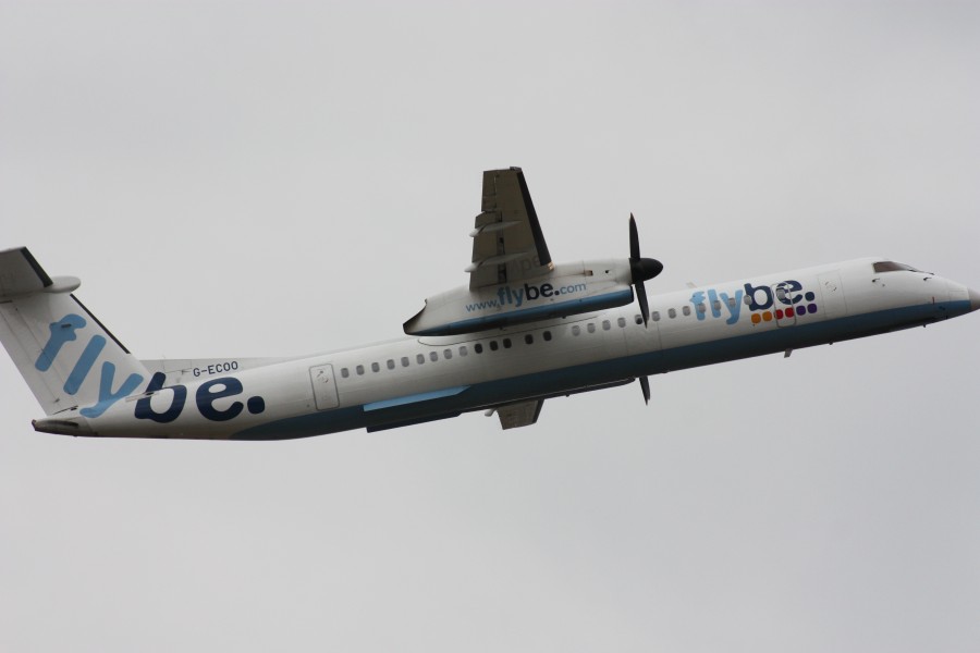 Flybe (G-ECOO), Belfast City Airport, April 2010 (03)