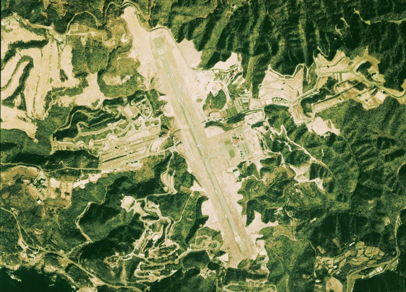 Old Nanki-Shirahama Airport Aerial Photograph 1975
