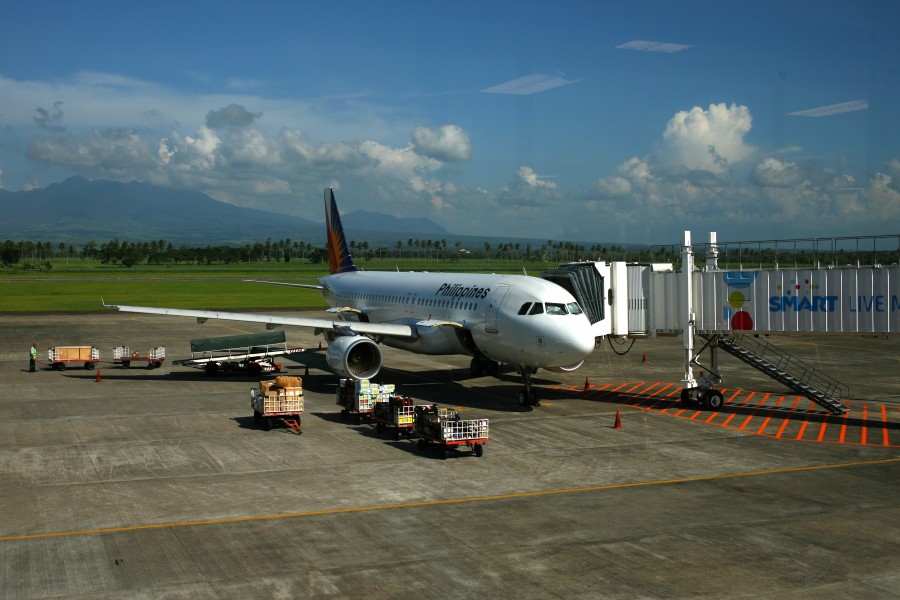 PAL Airbus 300-200 Bacolod