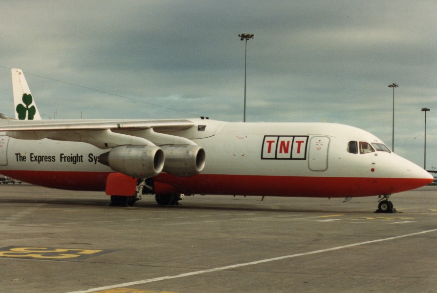 TNT Airways (G-TNTG), Dublin, February 1993 (01)