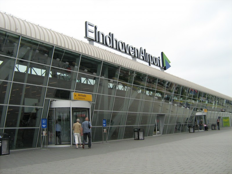 Vertekhal Eindhoven airport