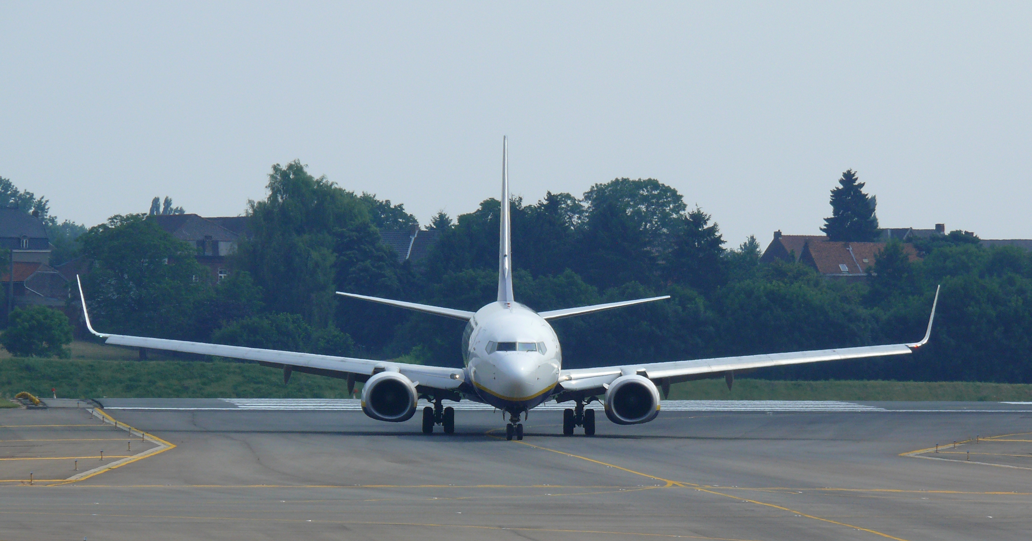 Ryanair EI-DYH 02