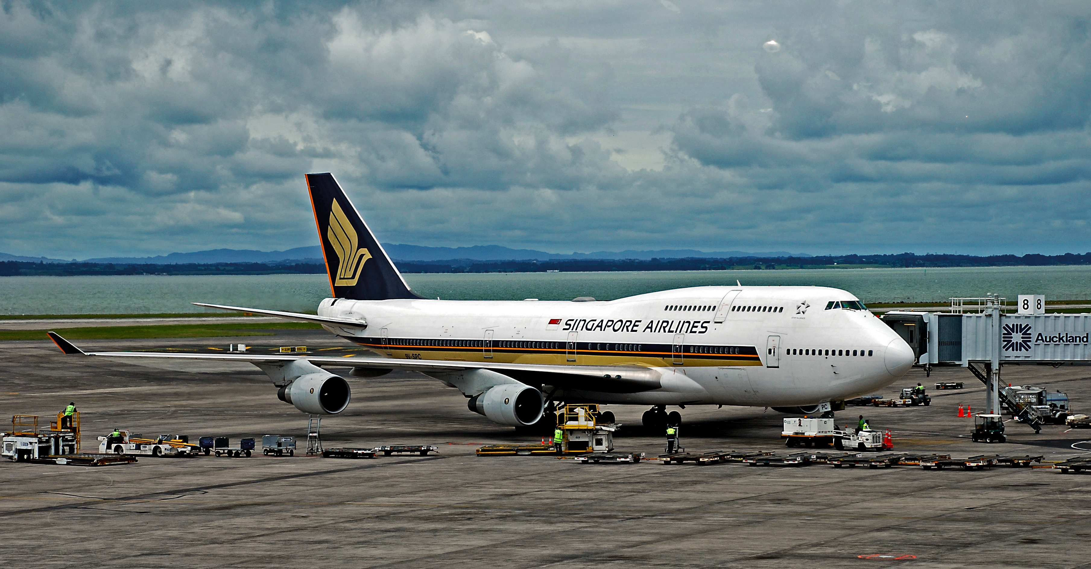 Singapore Airlines SIA 747-412