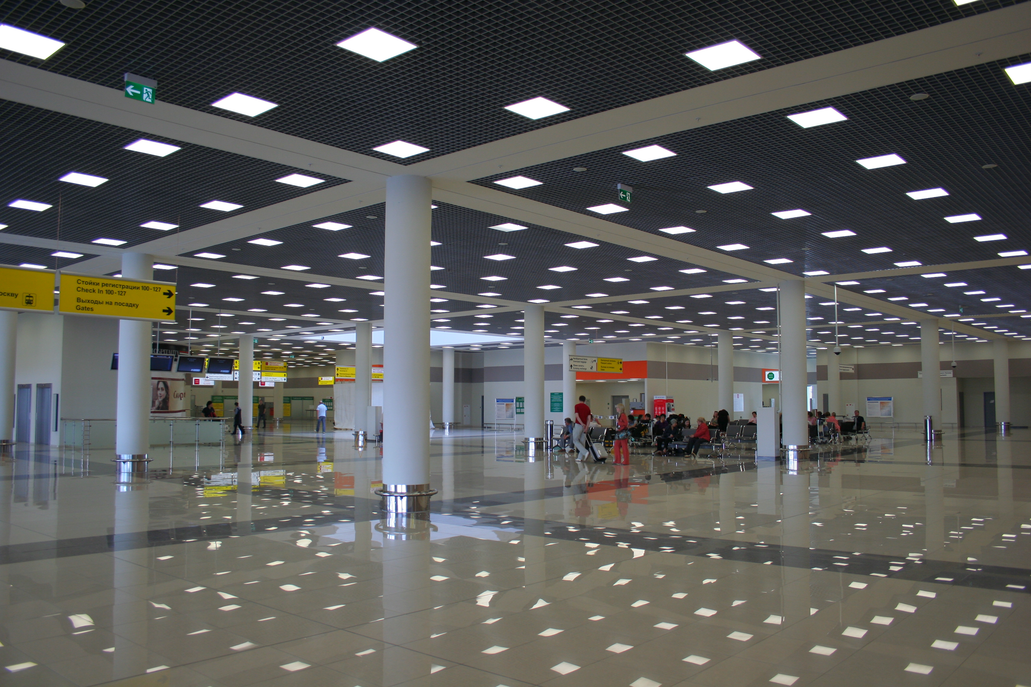 SVO Terminal E inside