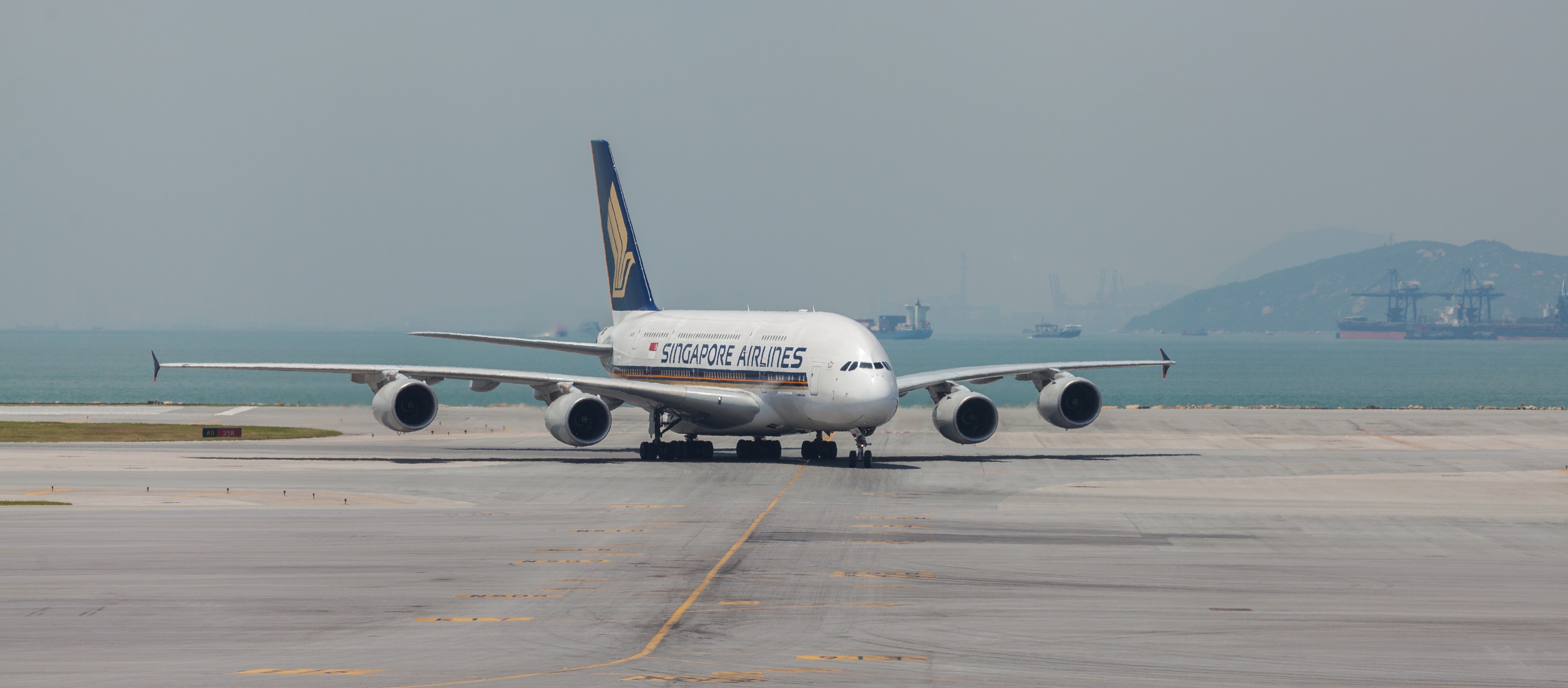 Aeropuerto de Hong Kong, 2013-08-13, DD 10