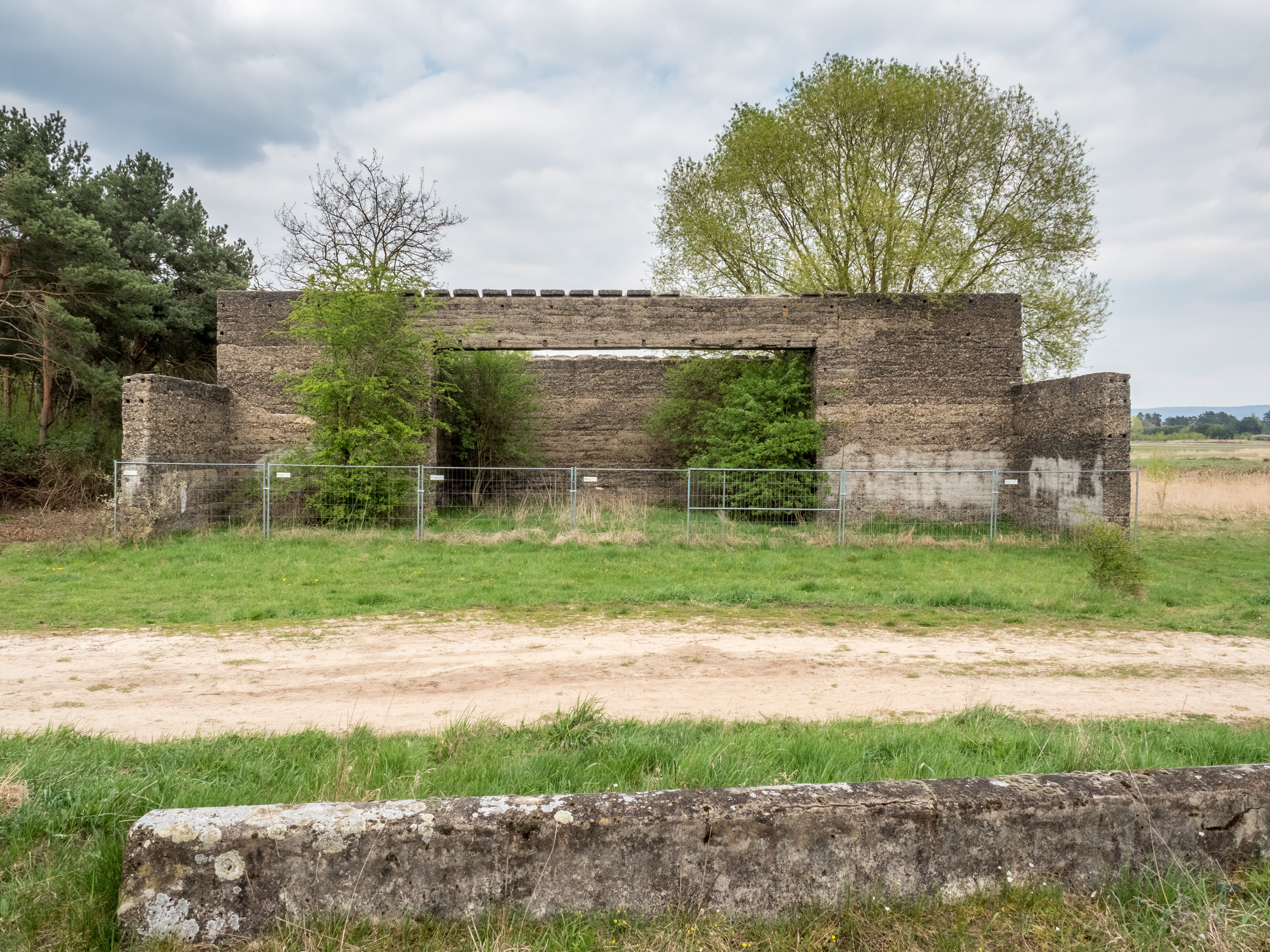 Bamberg Flugplatz Bunker 1197