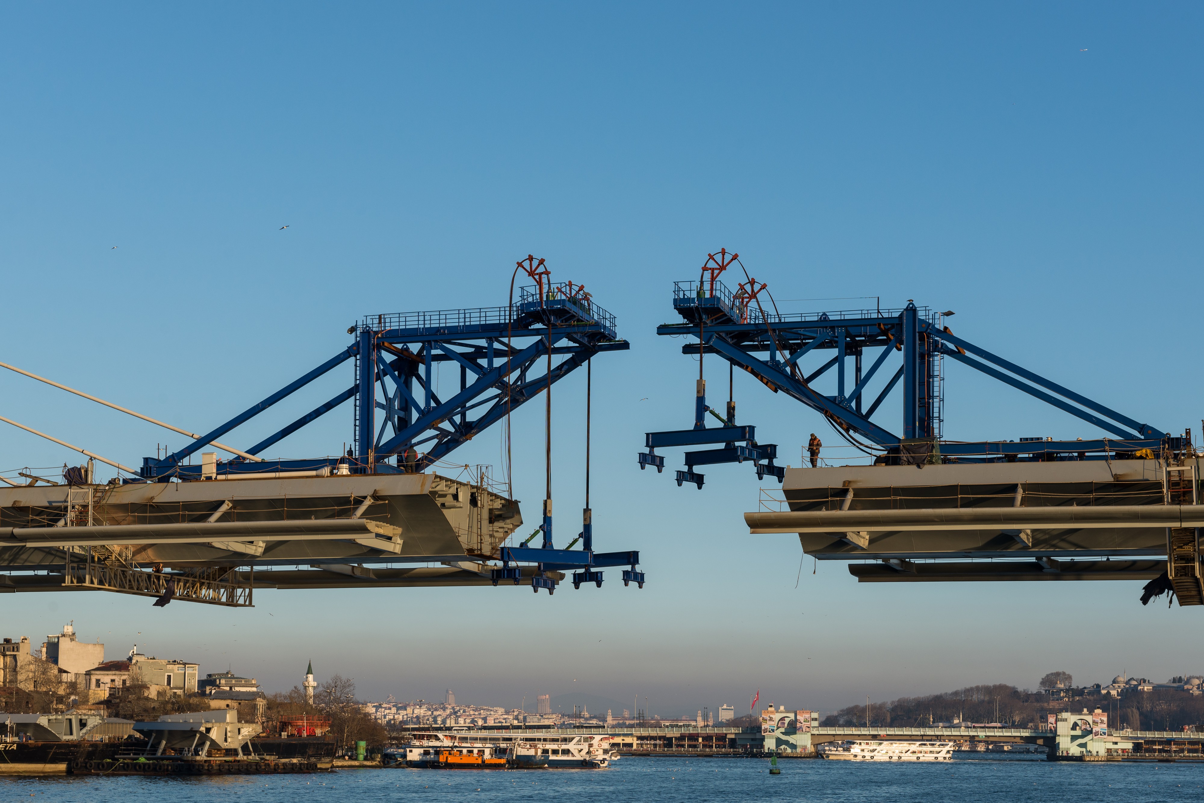 Golden Horn Metro Bridge Mars 2013