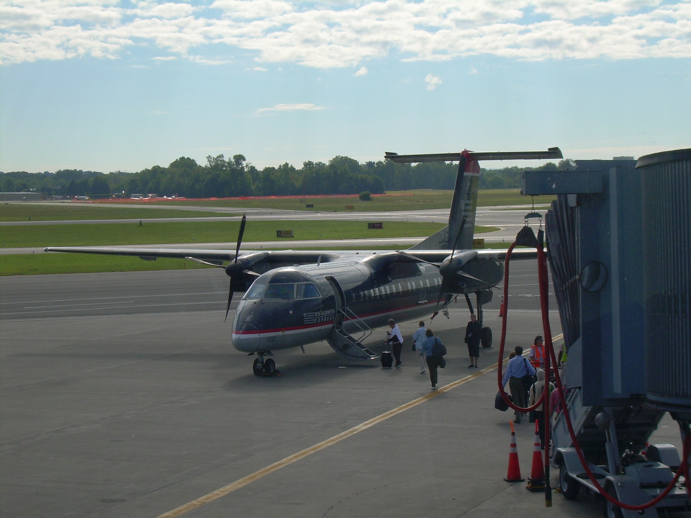 USAirways-Piedmont-Dash8-at-ALB