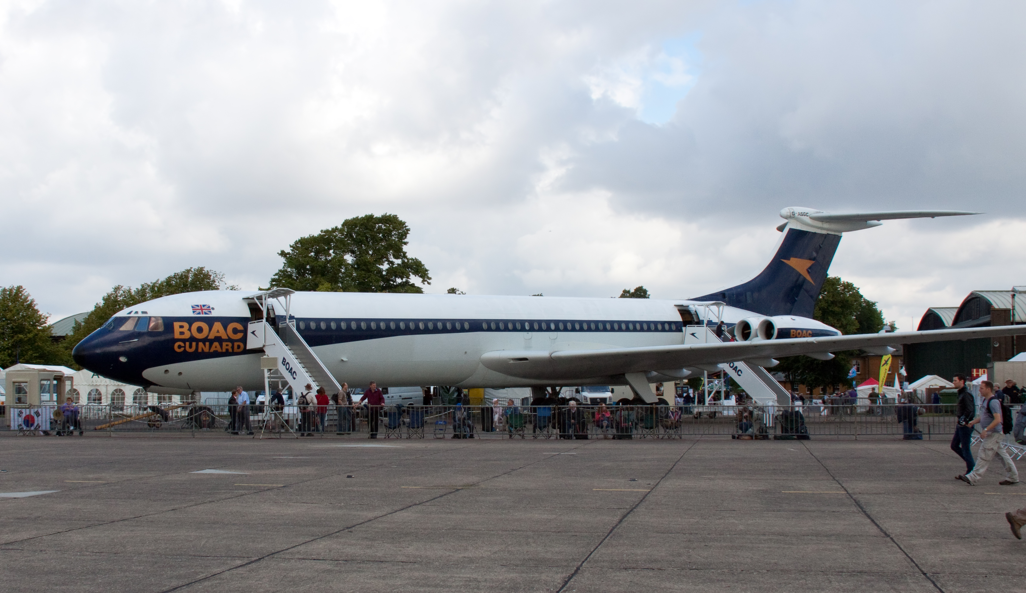 VC-10 (5921805648)