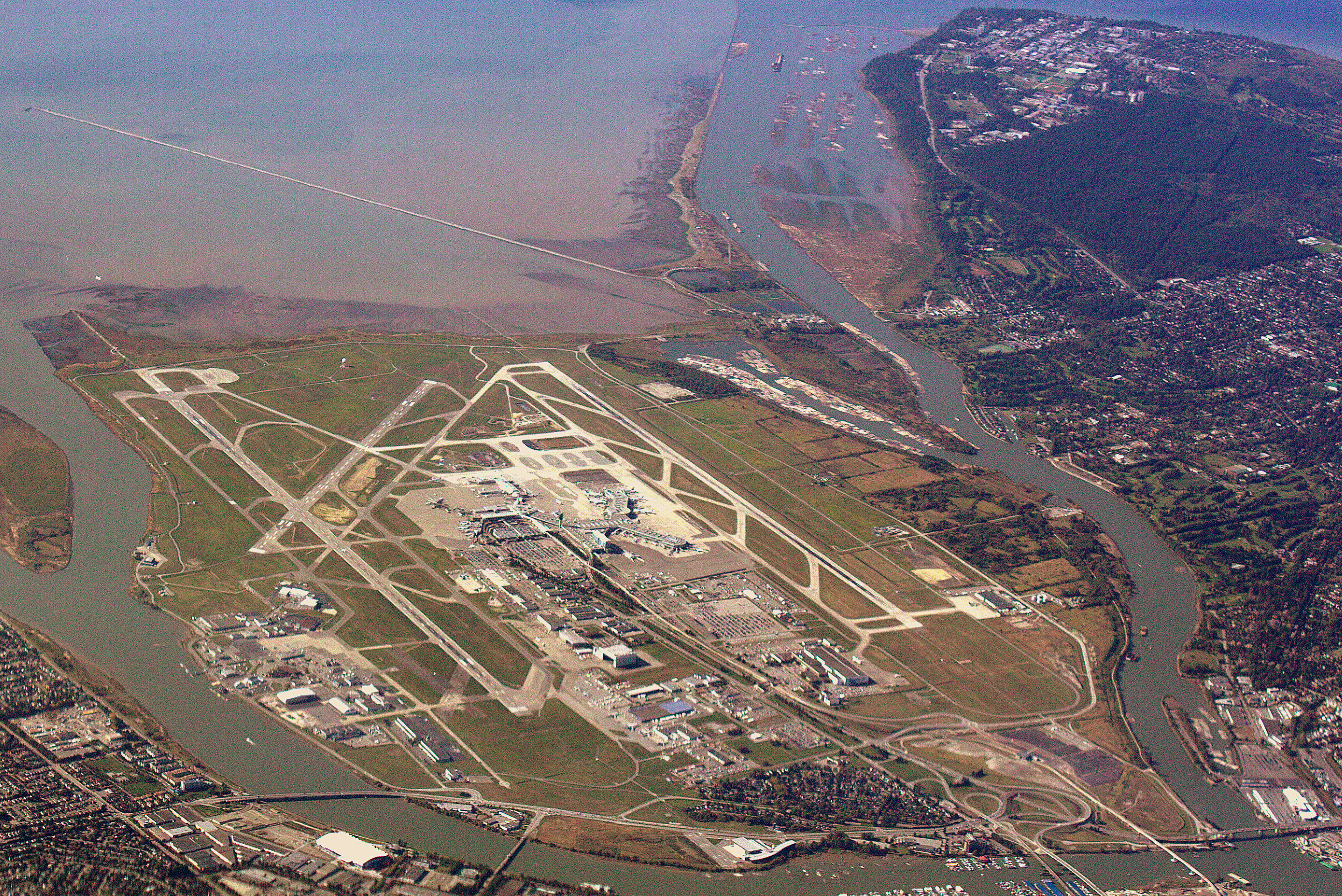 YVR (3987950564)