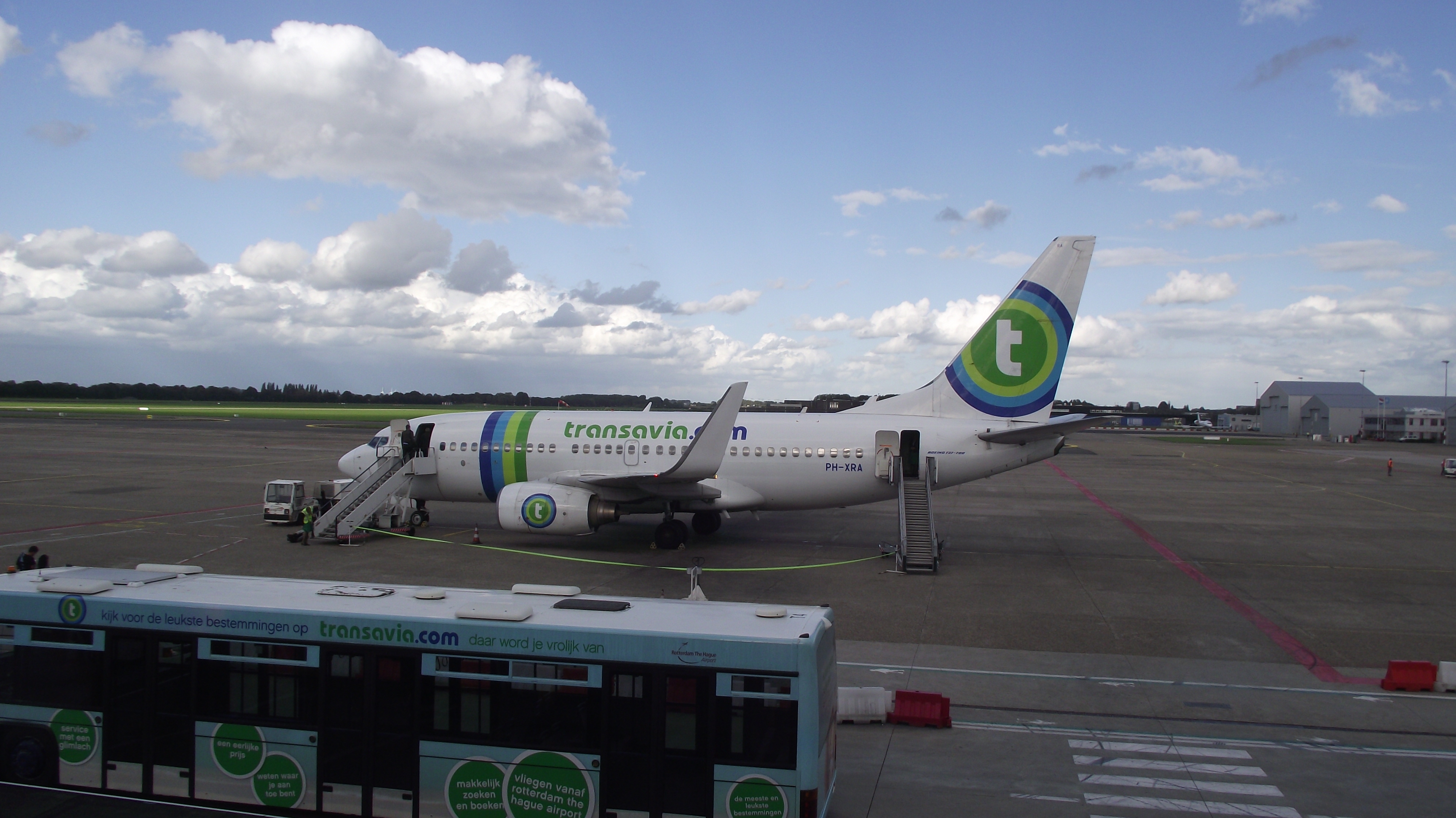 Zestienhoven airport Transavia