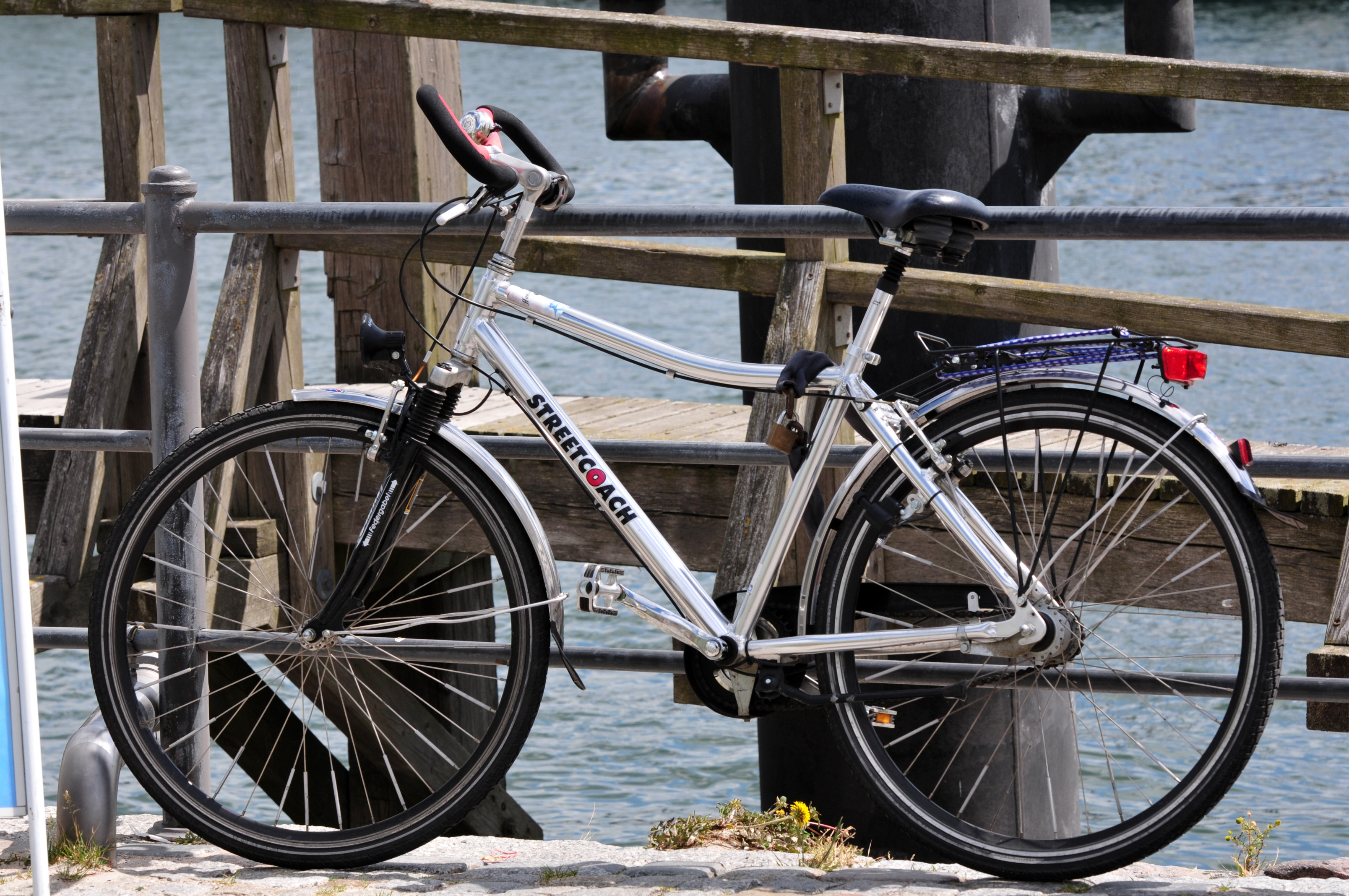 12-06-09-fahrrad-by-ralfr-02